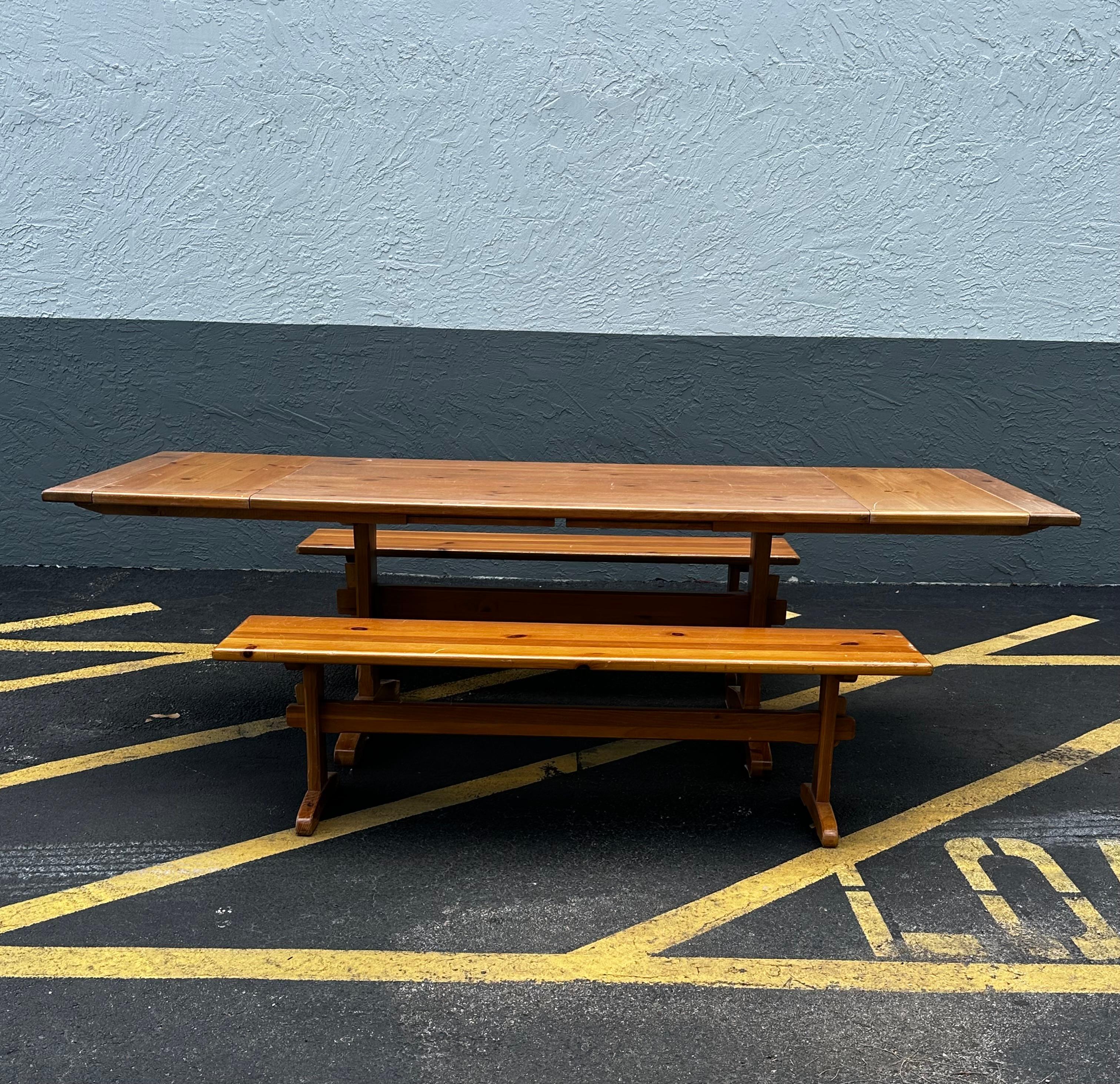 1970s Ethan Allen Trestle Wood Dining Table With Bench, Set of 3 For Sale 4