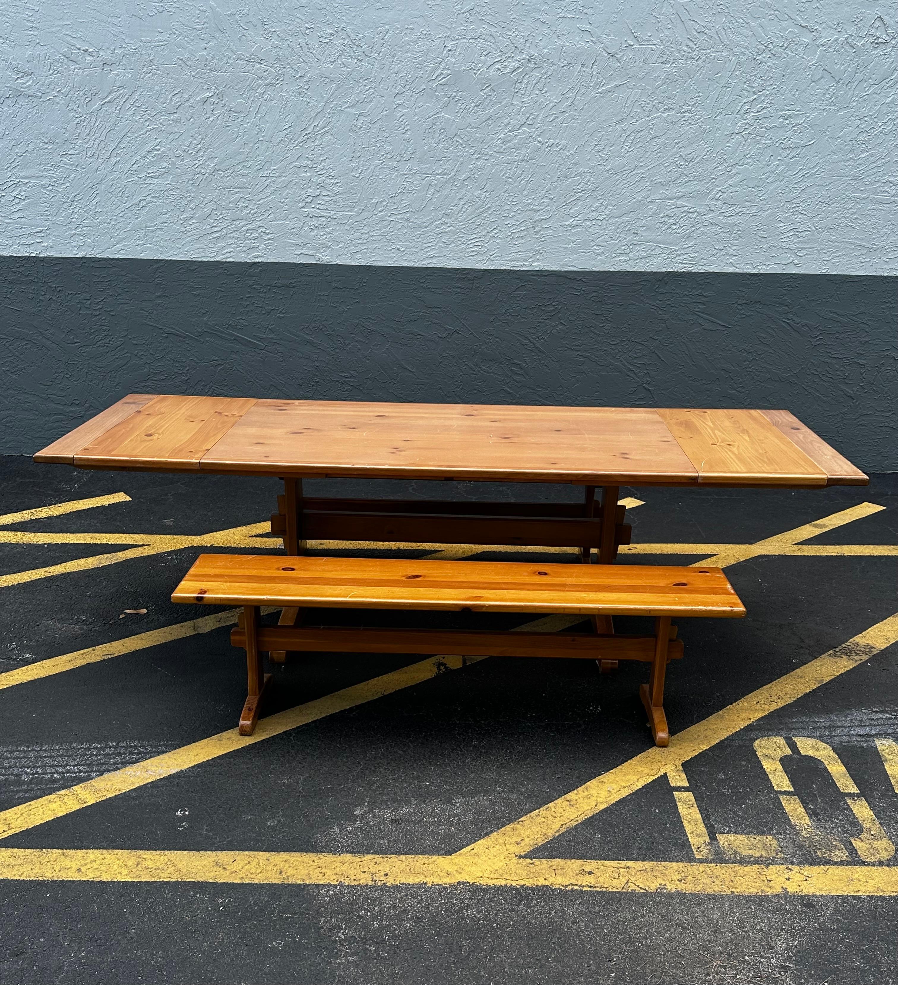 1970s Ethan Allen Trestle Wood Dining Table With Bench, Set of 3 For Sale 6