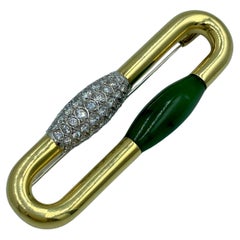 1970s European 14k gold, diamond and jade brooch