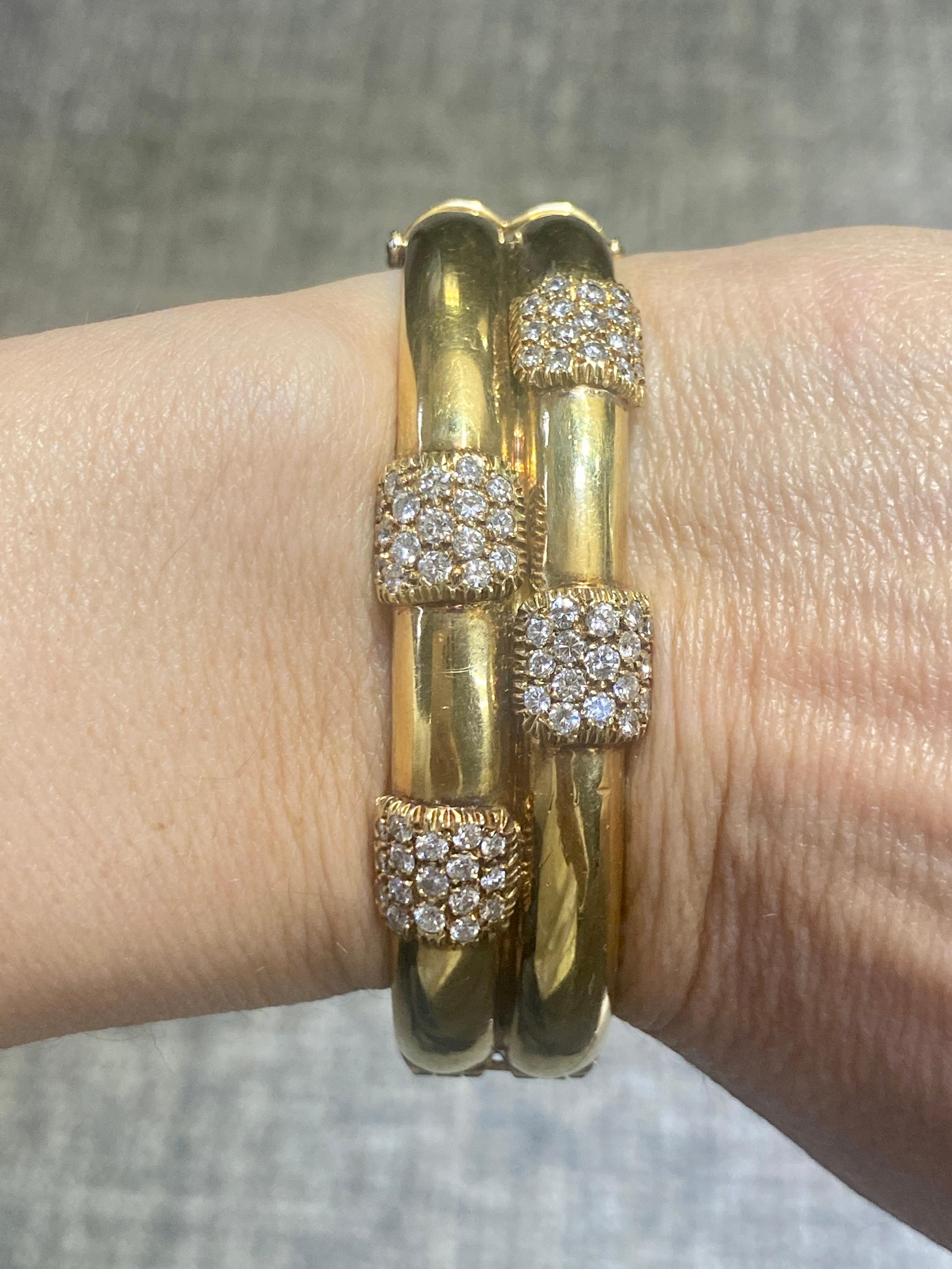 Round Cut 1970s European 18k gold bamboo bangle with diamonds For Sale