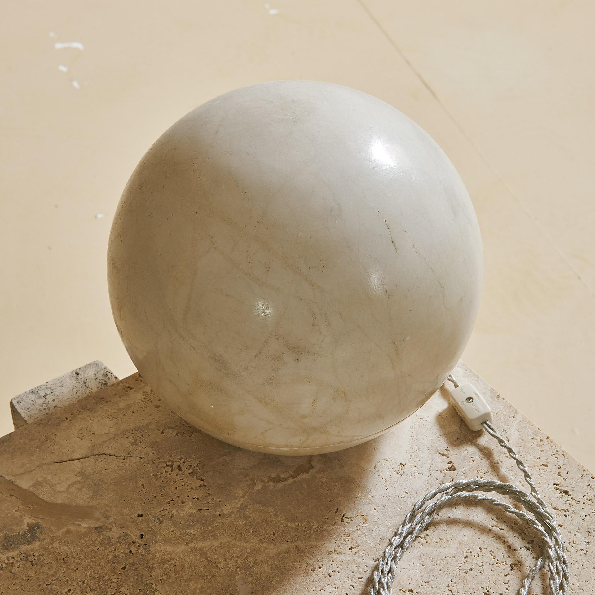 Late 20th Century European Alabaster Globe Table or Floor Lamp, 1970s 