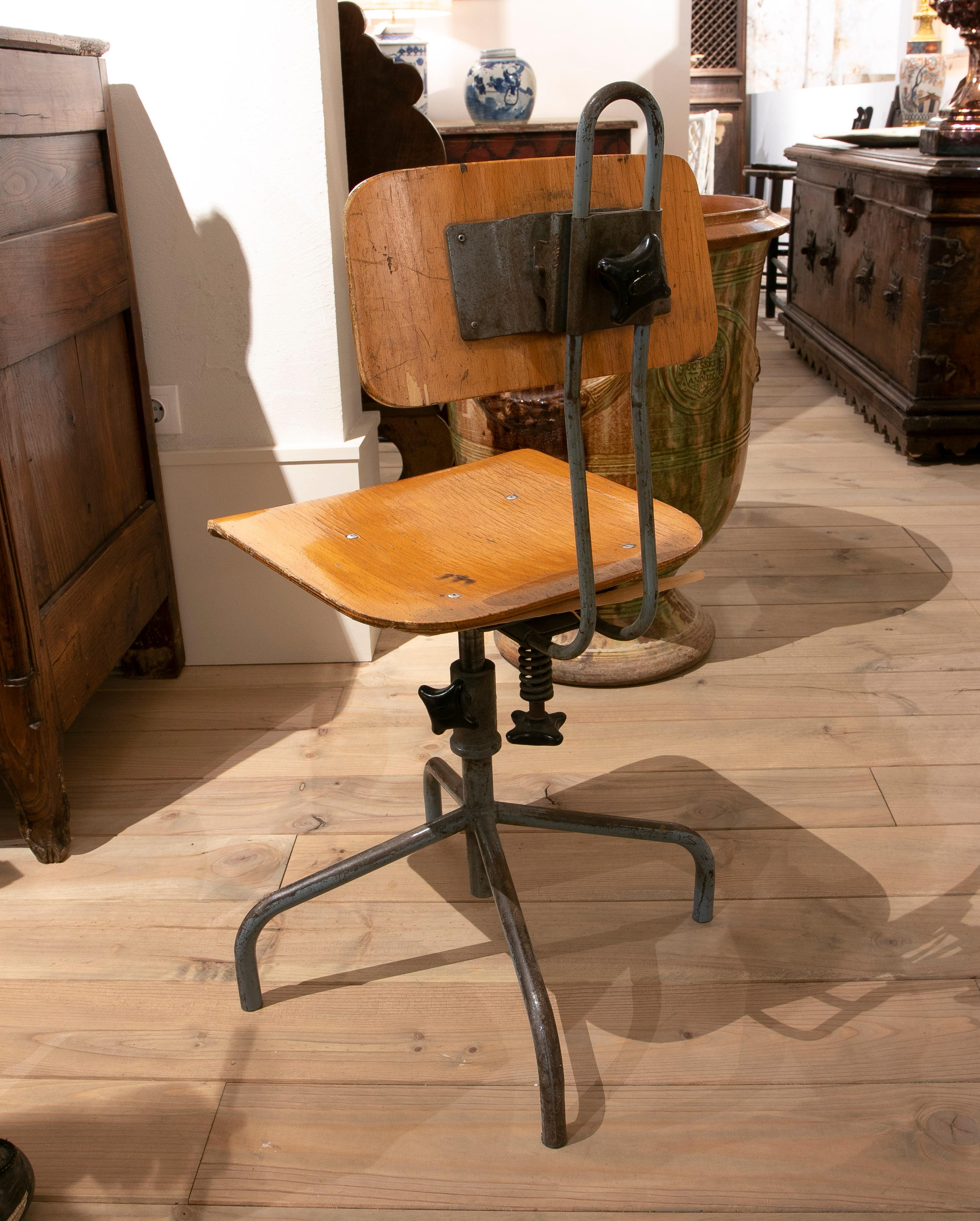Iron 1970s European Wood & Steel Adjustable Office Chair