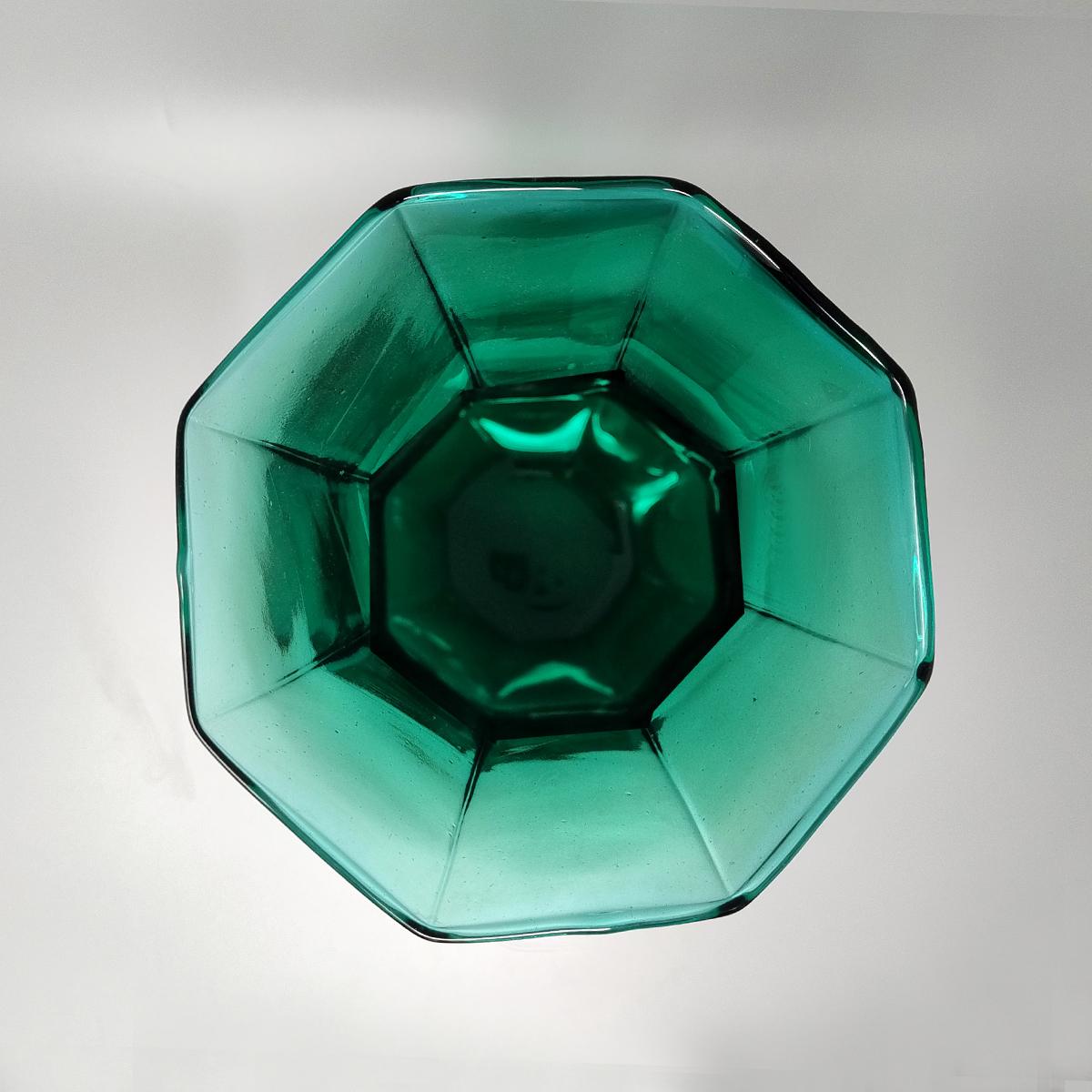 Vetro di Murano Vaso verde in vetro di Murano di Ca dei Vetrai, squisita fattura artigianale degli anni '70. in vendita