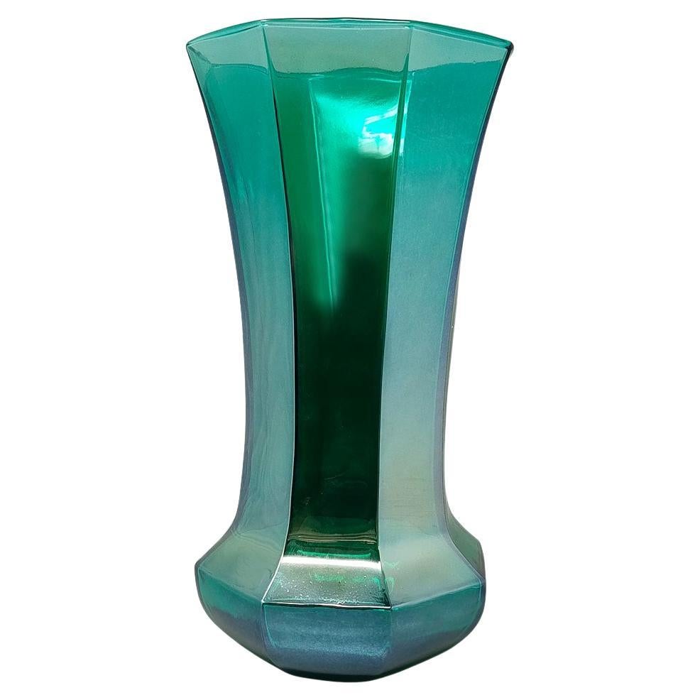 1970er Jahre Exquisite handcrafted grüne Vase aus Murano-Glas von Ca dei Vetrai.