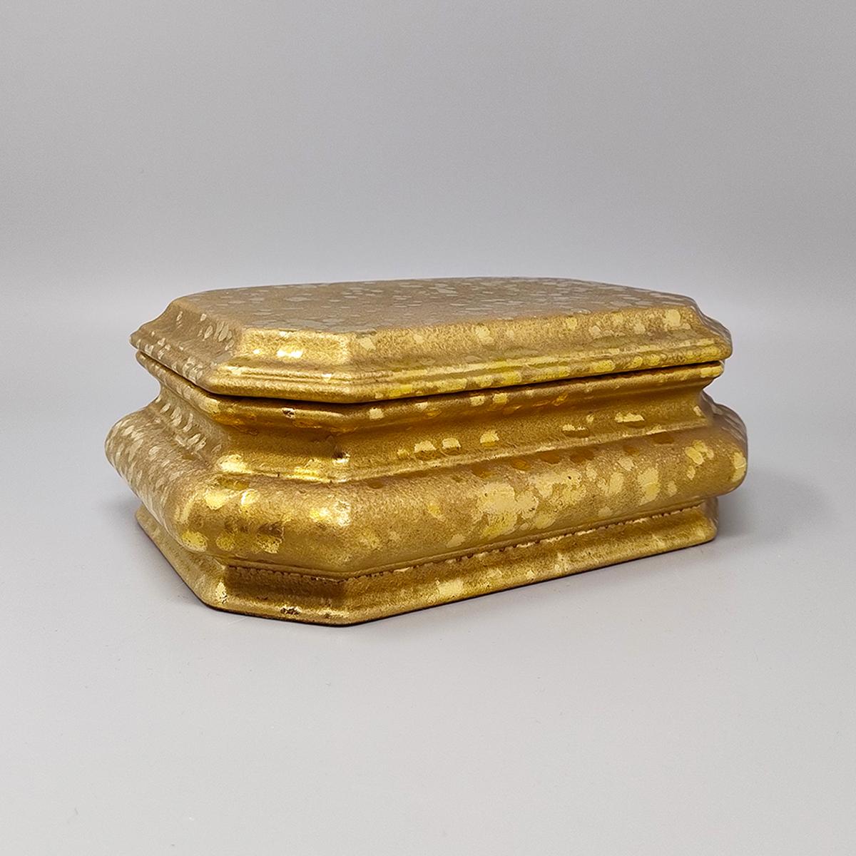 1970er Jahre Exquisites Handcrafted Smoking Set aus Keramik und Blattgold. Hergestellt in Italien im Angebot 3