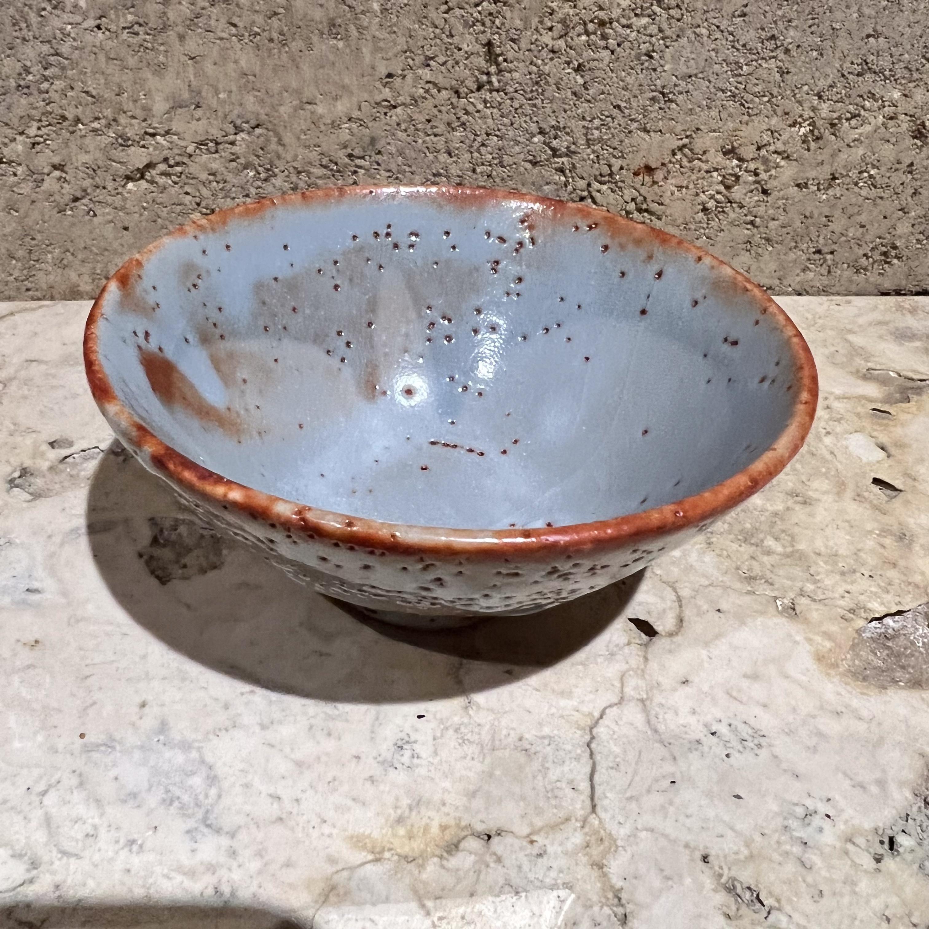 1970er Jahre Fabulous Five Blue Art Pottery Schalen Abstrakte Keramik im Angebot 1