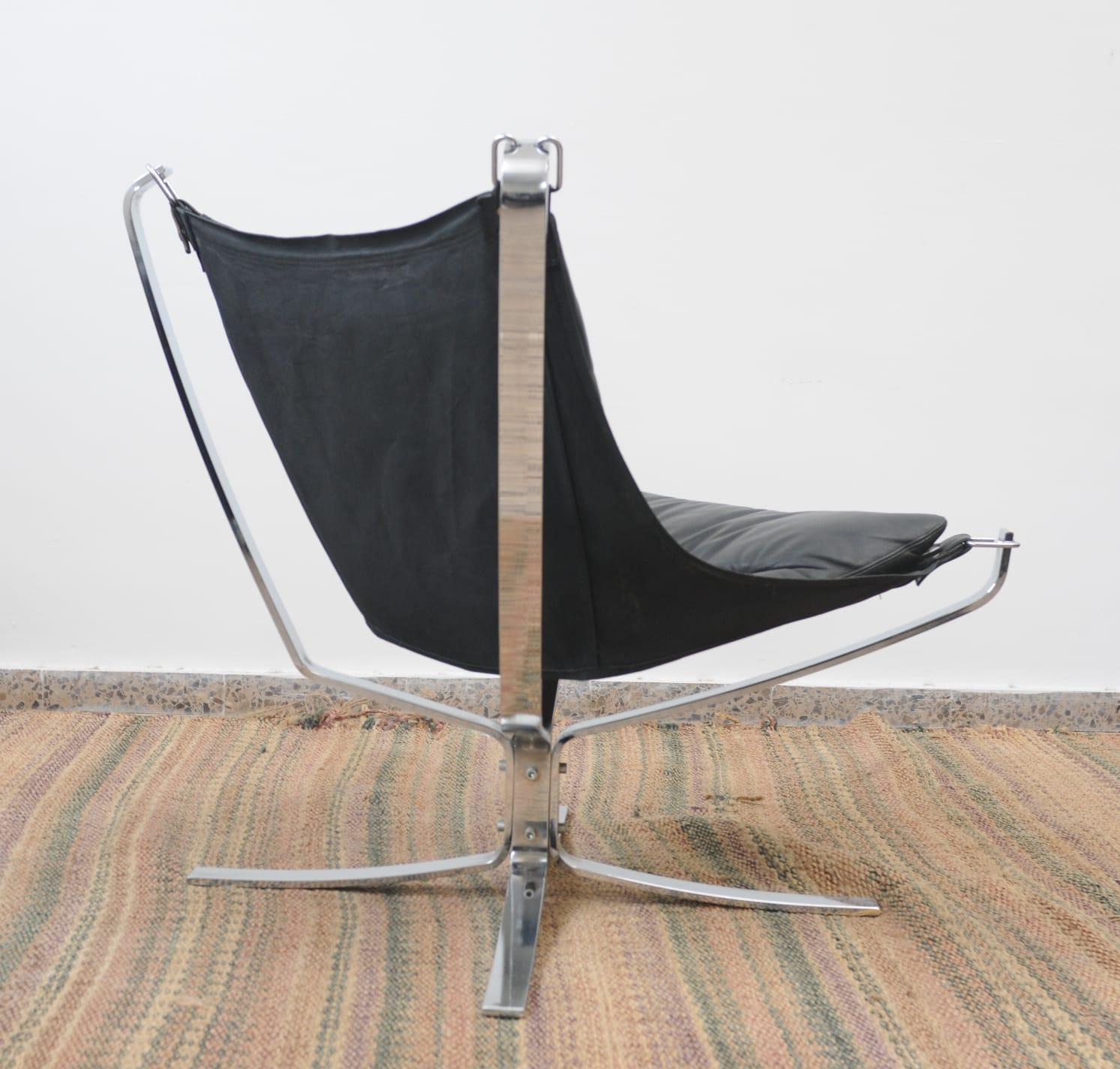 Scandinavian 1970s Falcon Lounge Chrome Framed Chairs by Sigurd Ressell For Sale