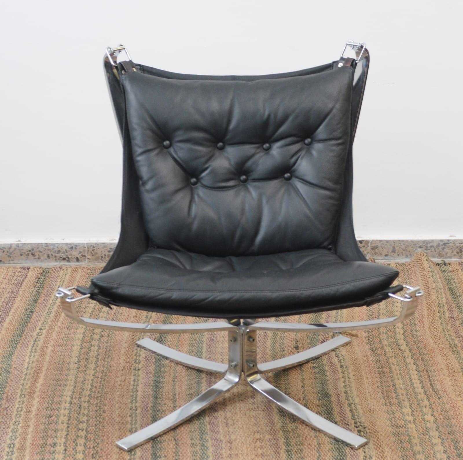 1970s Falcon Lounge Chrome Framed Chairs by Sigurd Ressell For Sale 2