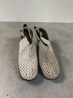 1970s Famolare white woven leather slingback heels
