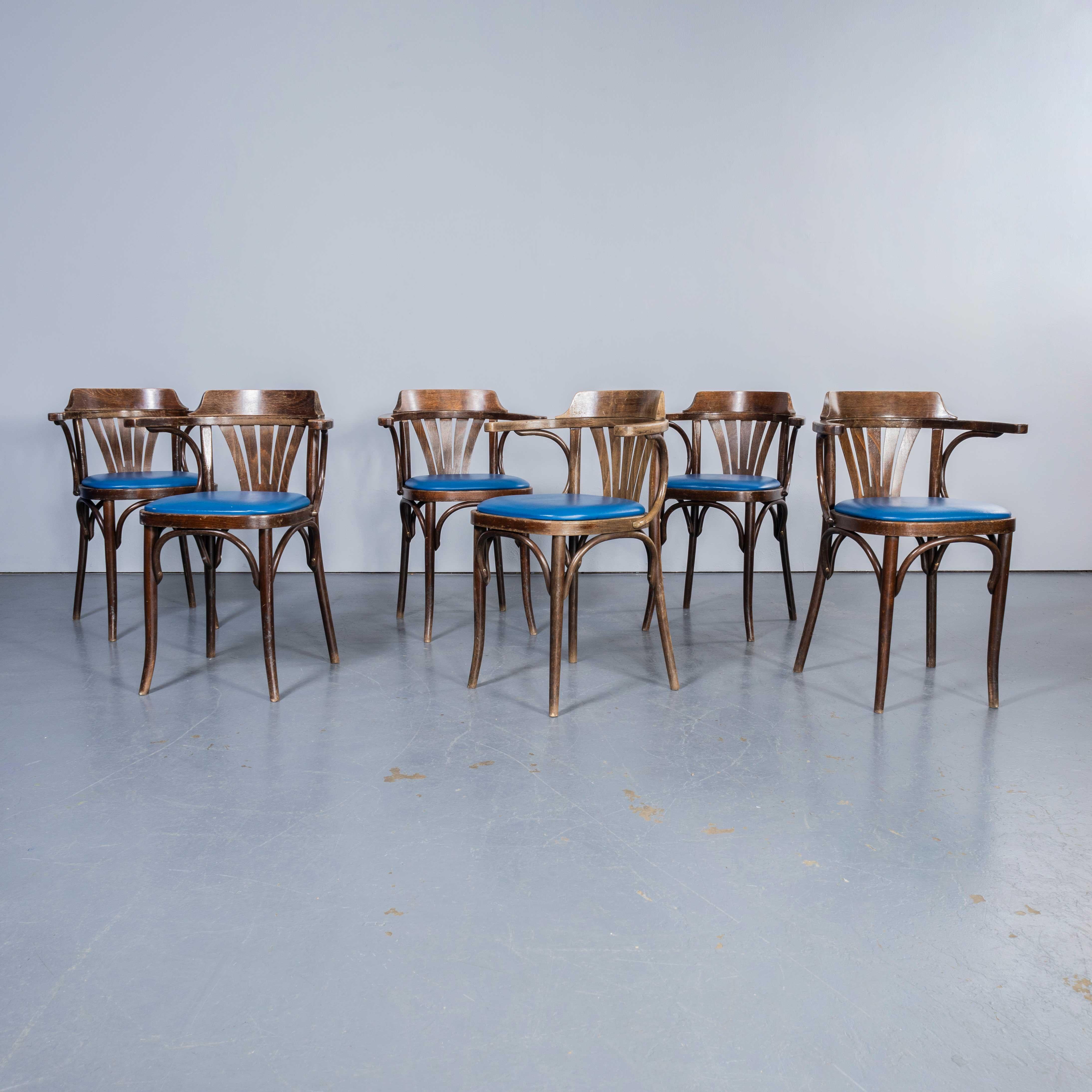 Chaise de salle à manger en bentwood à dossier en éventail des années 1970 - Diverses quantités disponibles Bon état - En vente à Hook, Hampshire