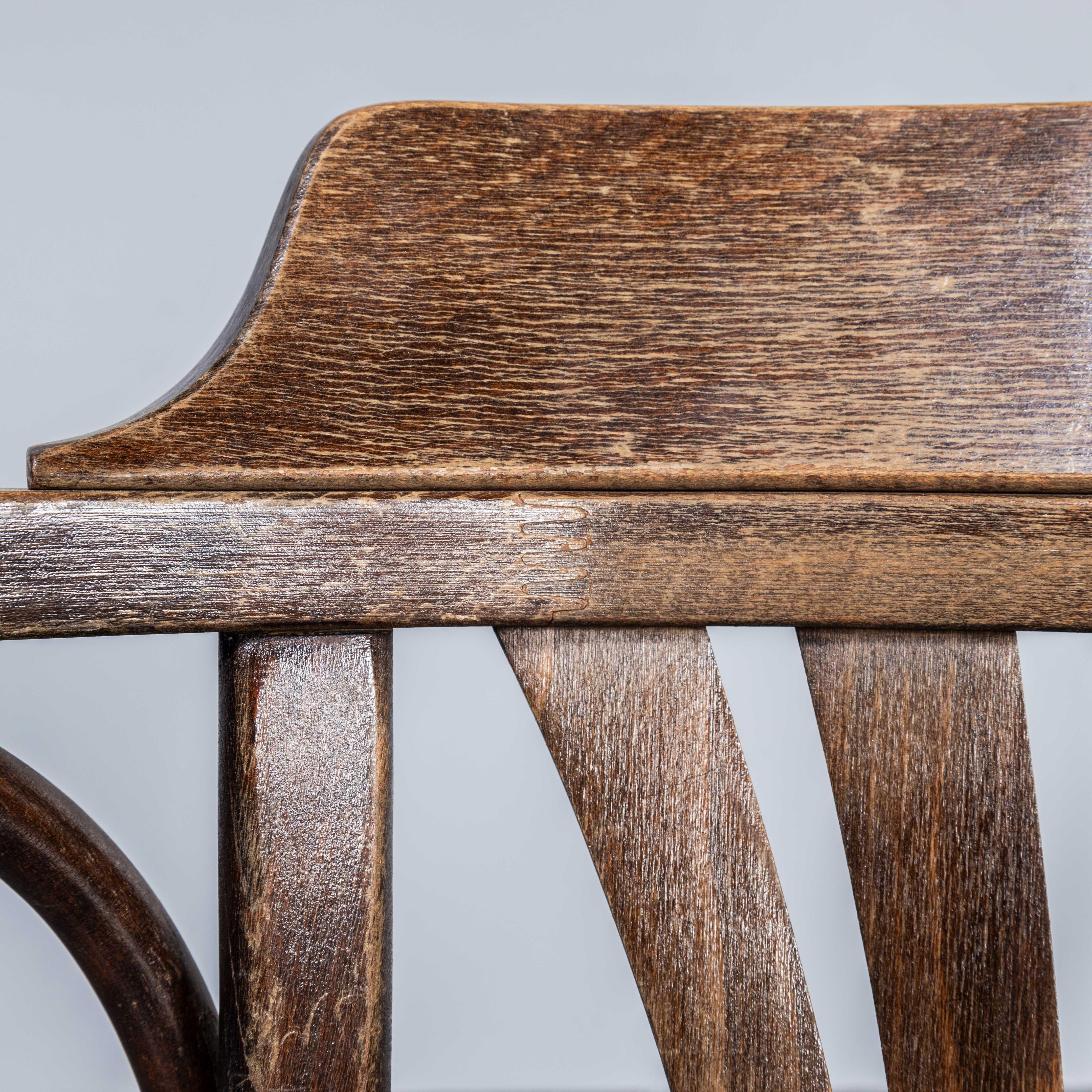 Chaise de salle à manger en bentwood à dossier en éventail des années 1970 - Diverses quantités disponibles en vente 3