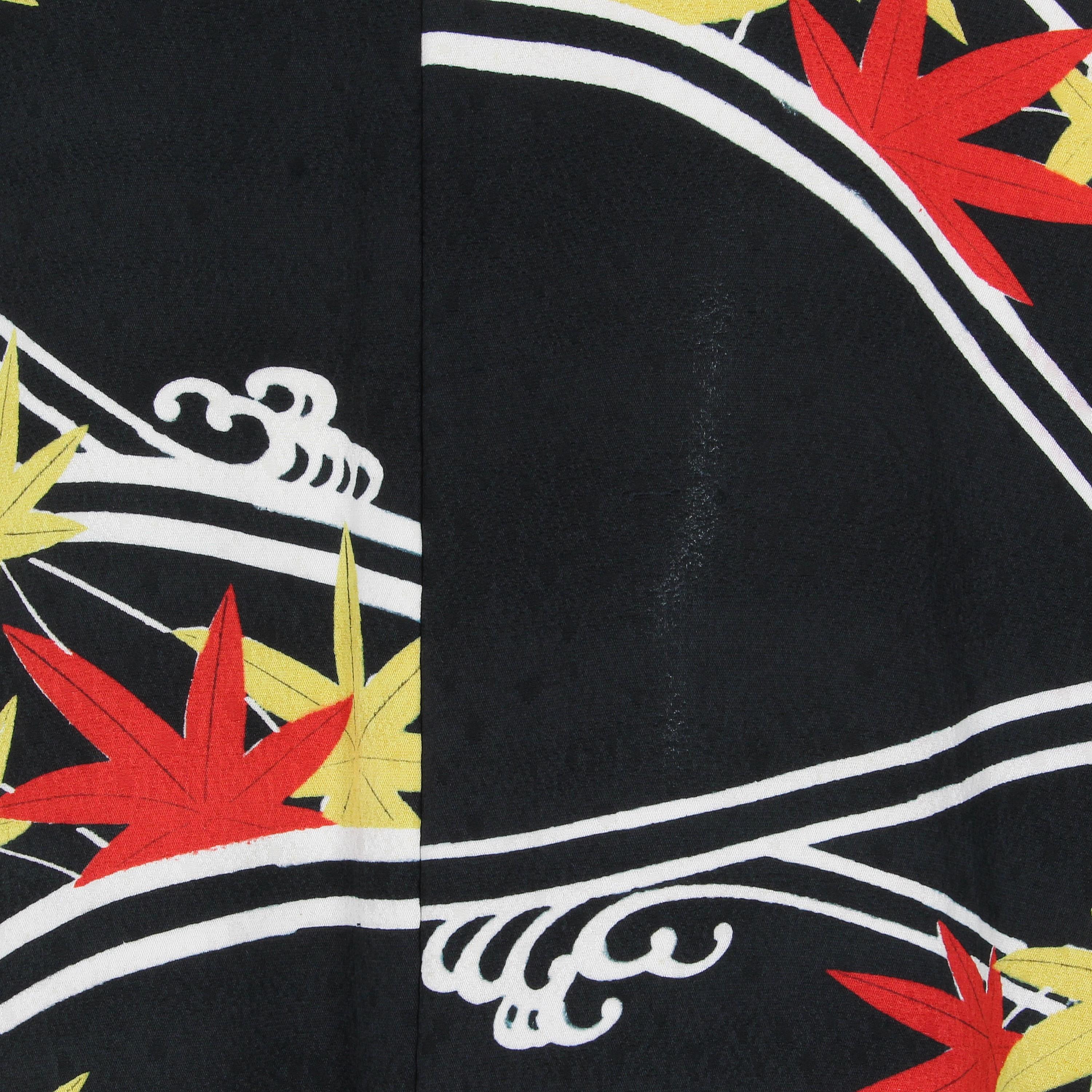 1970s Fancy Silk Short Kimono In Excellent Condition In Lugo (RA), IT