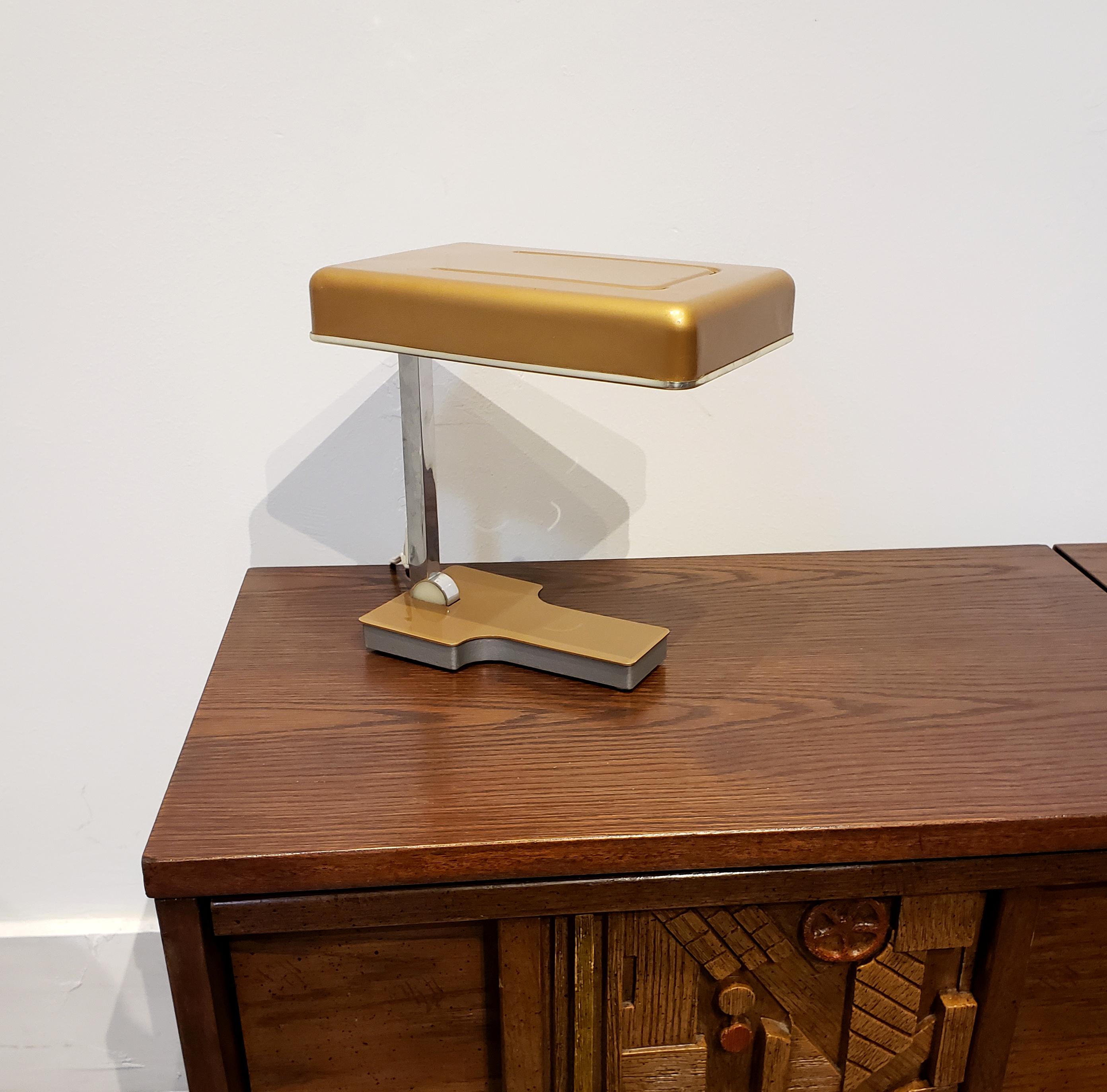 1970s Fase Madrid Foldable Desk Lamp in Gold and Chrome In Good Condition For Sale In Dallas, TX