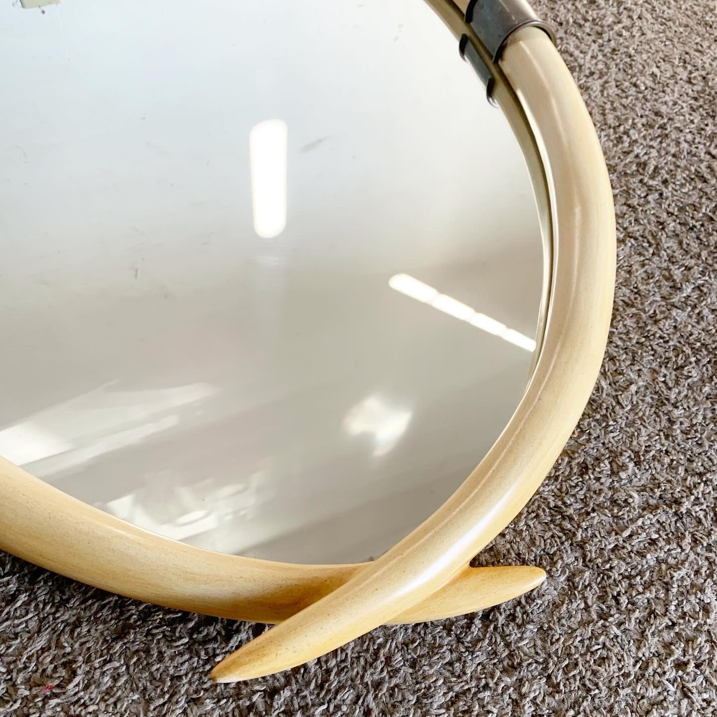 1970s Faux Elephant Tusk and Brass Wall Mirror by Chapman In Good Condition For Sale In Delray Beach, FL