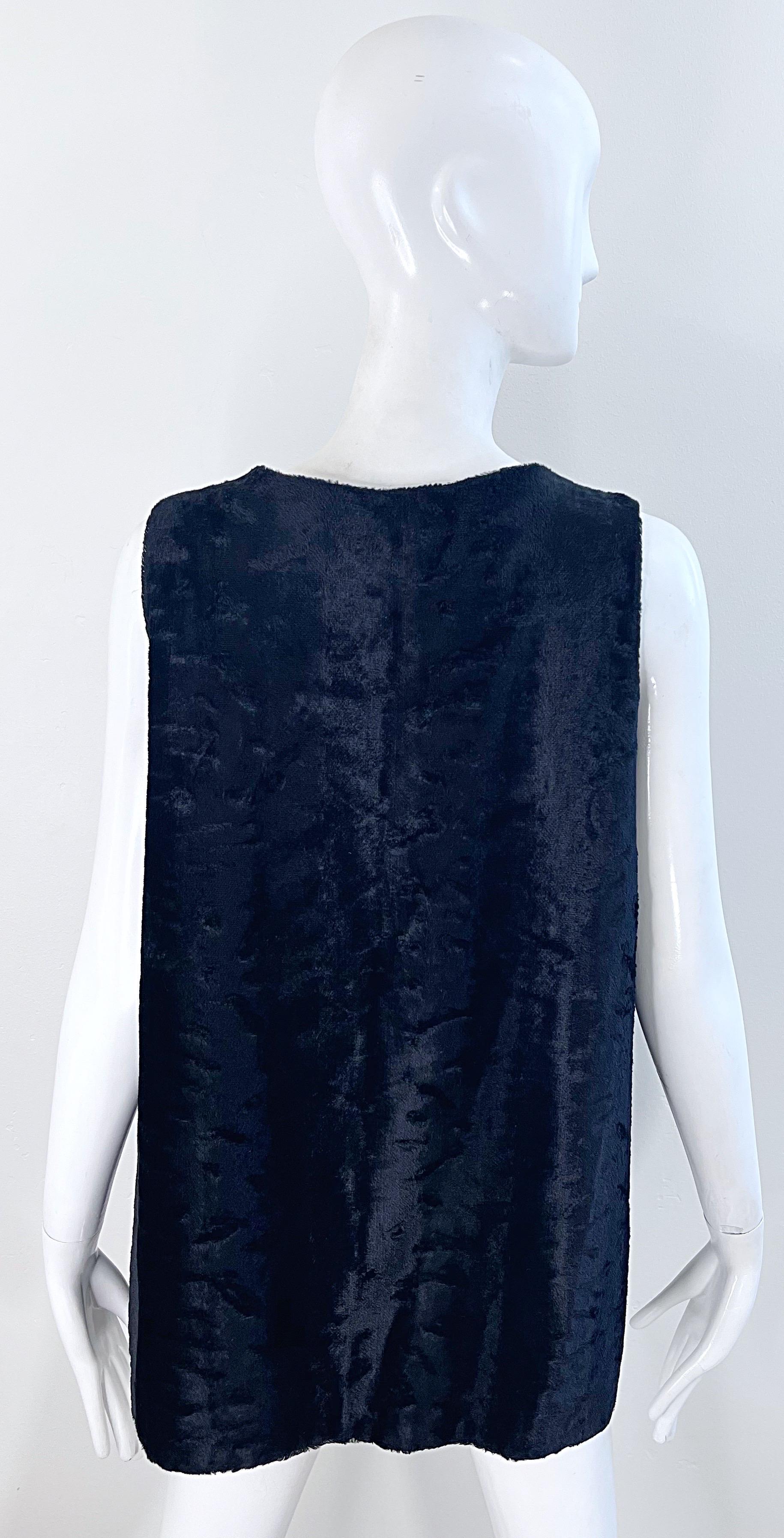 1970s Faux Fur Black Open Front Plush Vintage 70s Sleeveless Vest Top For Sale 8