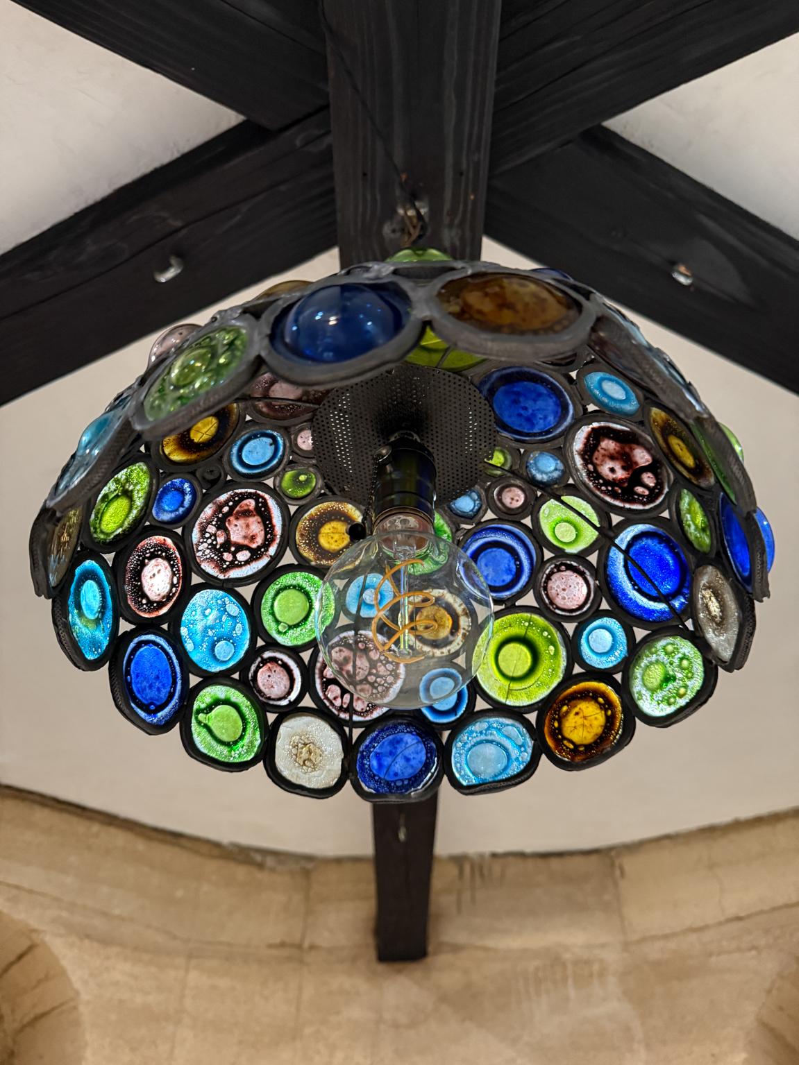Lampada in vetro artistico artigianale anni '70 Felipe Delfinger Feder Lampadario a sospensione Messico in vendita 1