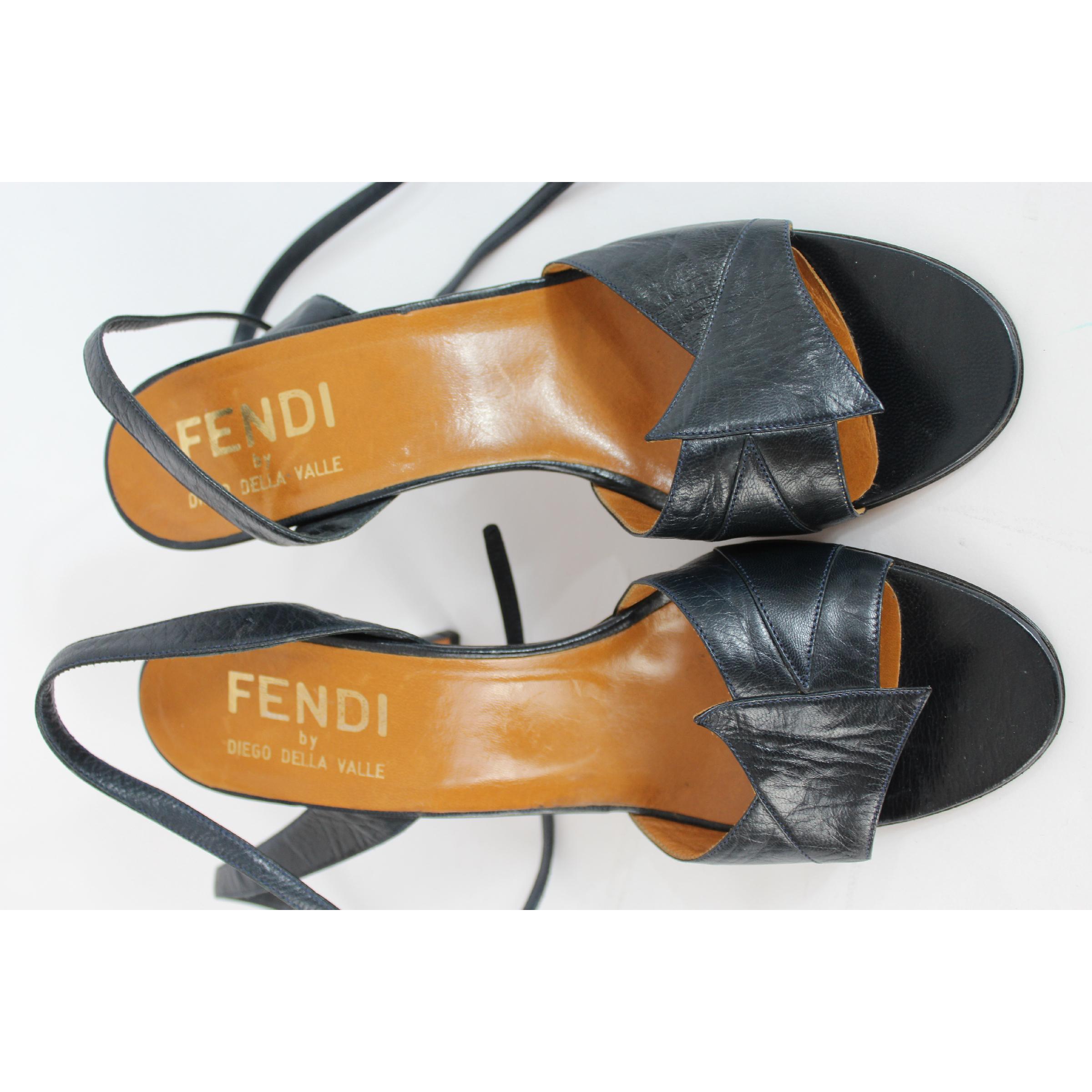 Black 1970s Fendi Della Valle Blue Leather Vintage Heel Shoes Decollete