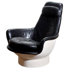 1970's Fiberglass Lounge / Easy Chair Model "Tina" by Risto Halme for Peem Oy