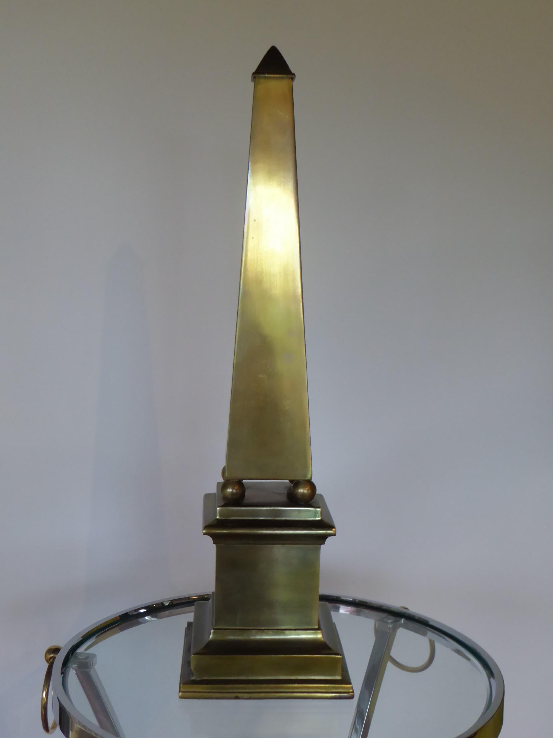 1970s Fine Modern French Empire Style Pair of Brass Obelisks In Good Condition In Miami, FL