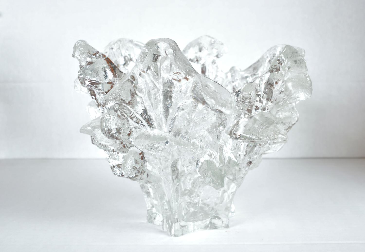 Mid-Century Modern 1970s Finnish Iceberg Art Glass Centrepiece Pertti Santalahti Humppila Finland