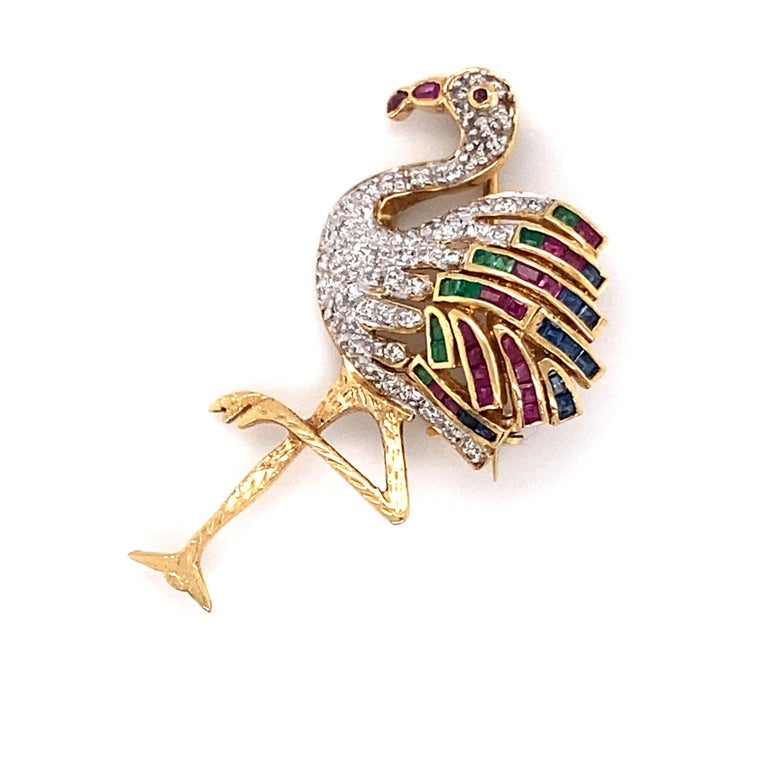 Round Cut 1970s Flamingo Pin featuring Ruby, Sapphire, Emerald in 18 Karat Yellow Gold For Sale
