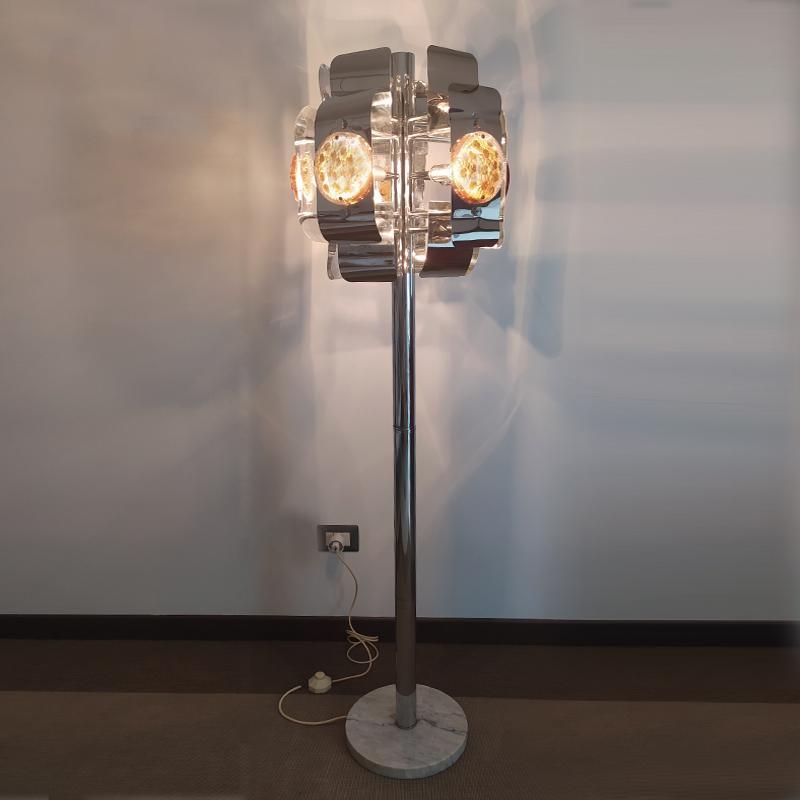 Italian 1970s Floor Lamp by Toni Zuccheri for Mazzega with Murano Glasses For Sale