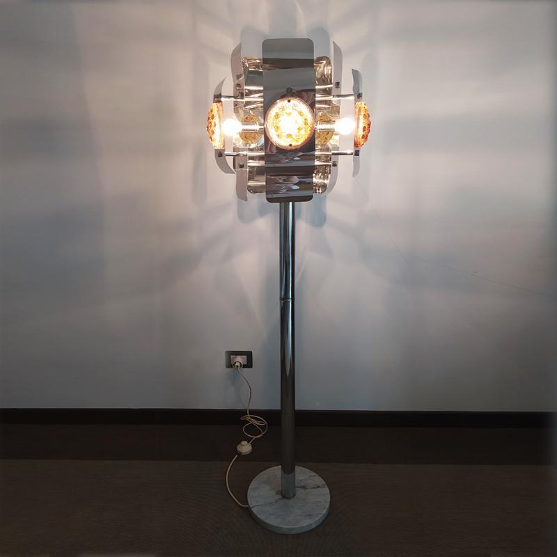 1970s Floor Lamp by Toni Zuccheri for Mazzega with Murano Glasses In Excellent Condition For Sale In Milano, IT