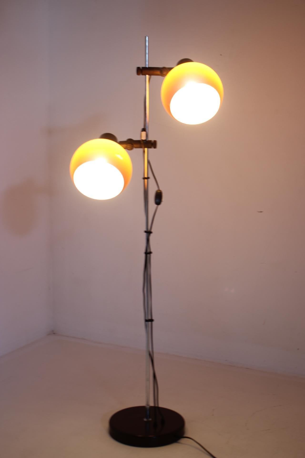 1970s Floor lamp with Plastic Lamp Shades, Hungary For Sale 11