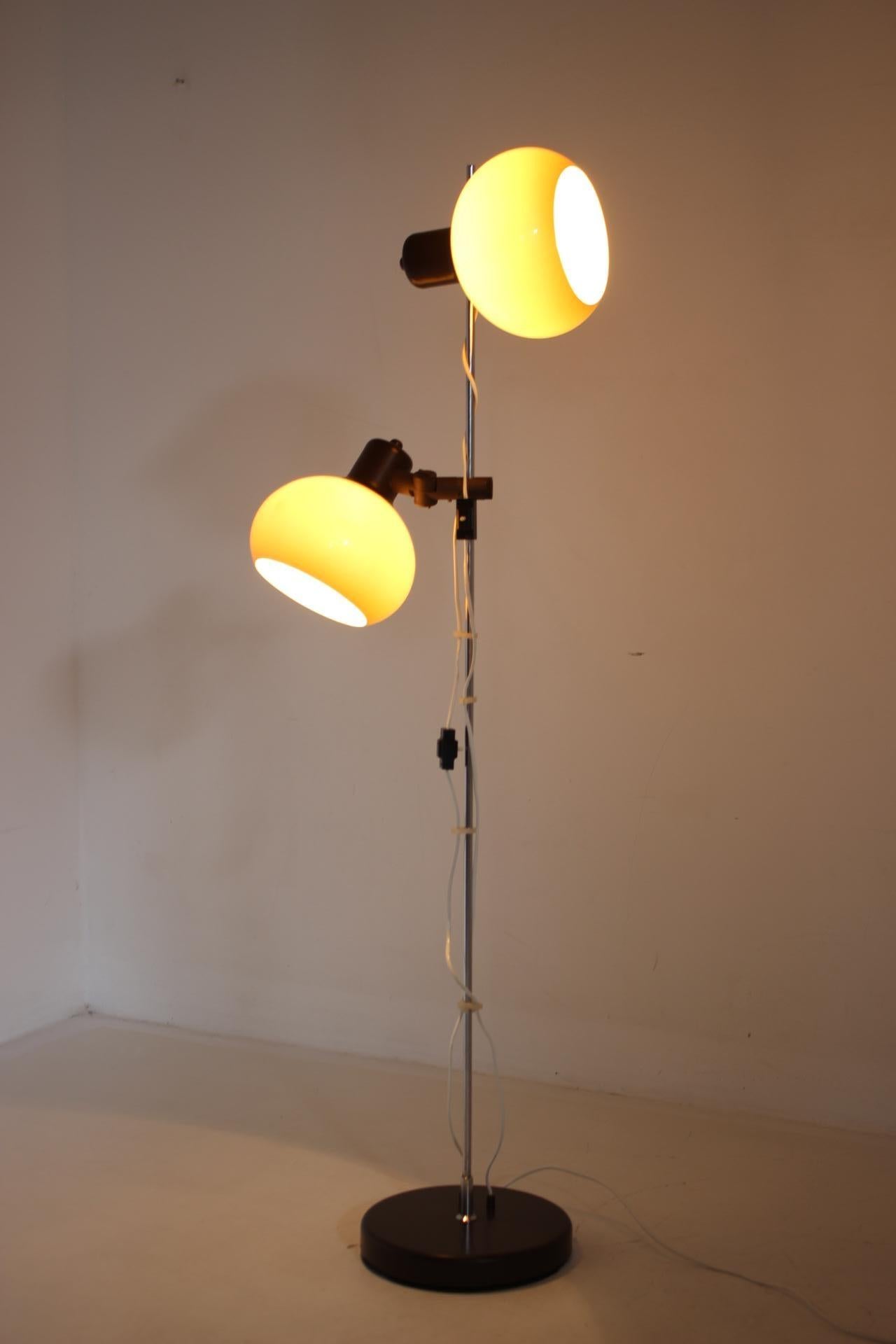 Late 20th Century 1970s Floor lamp with Plastic Lamp Shades, Hungary For Sale