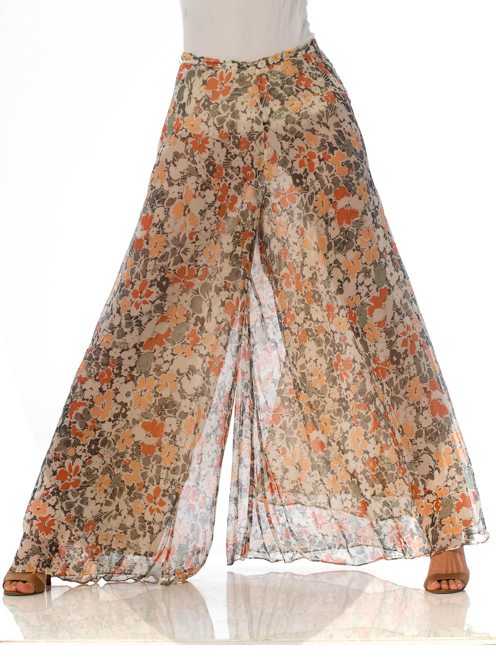 Pantalon Palazzo à manches larges en mousseline de soie à fleurs des années 1970 en vente 2