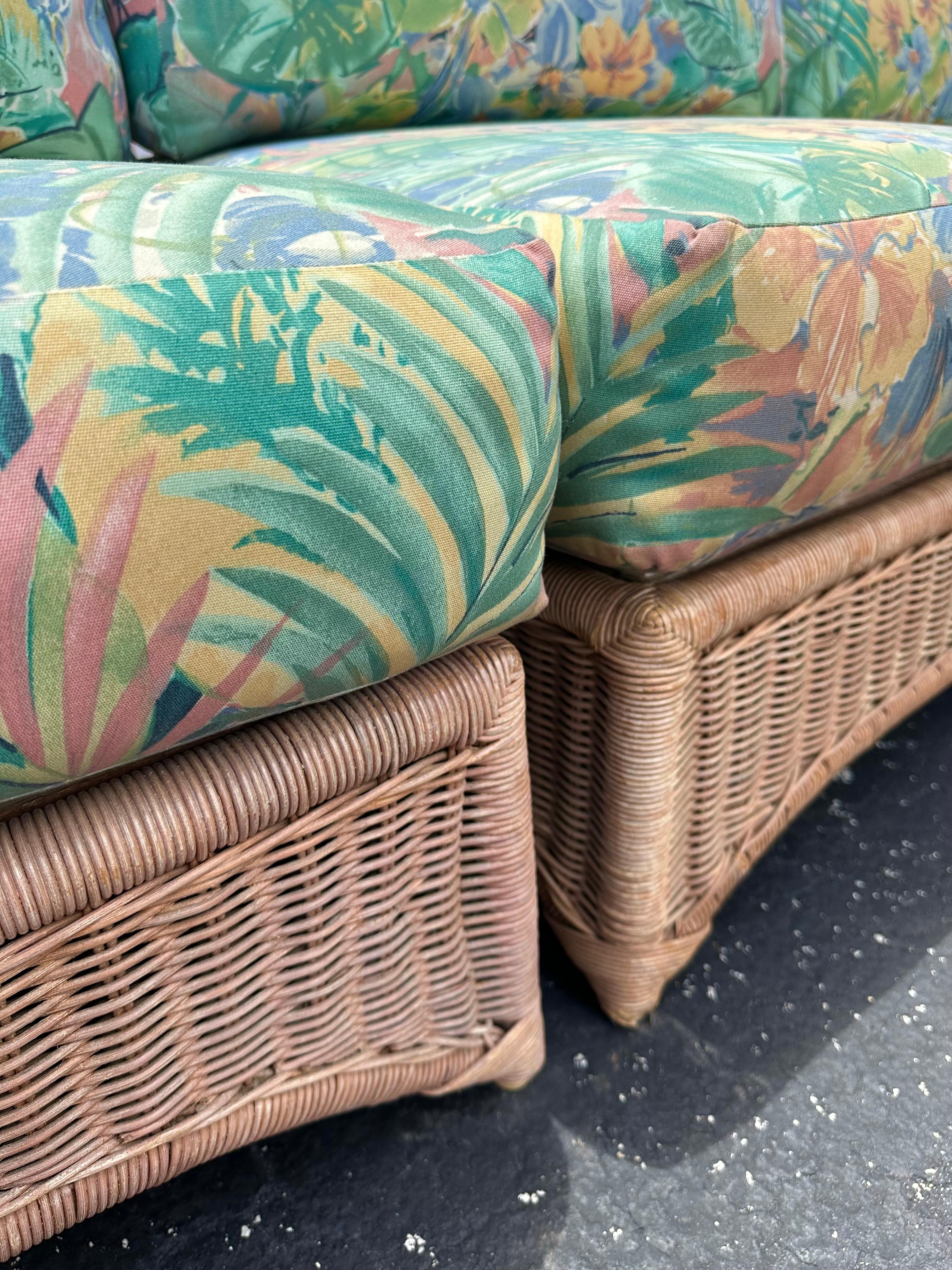 Divano componibile in rattan organico floreale degli anni '70, set di 6 persone in vendita 8