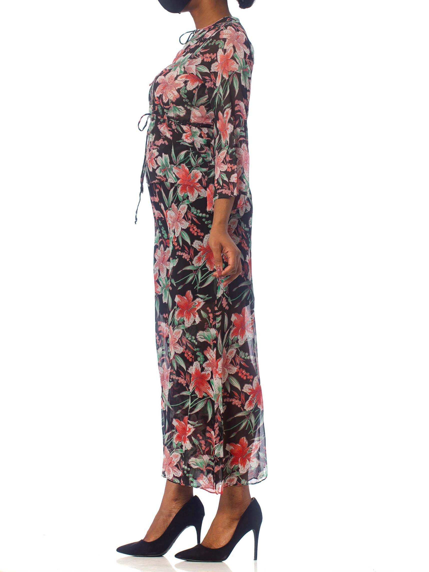 1970S Floral Rayon Chiffon Blouse & Pant Ensemble In Excellent Condition For Sale In New York, NY