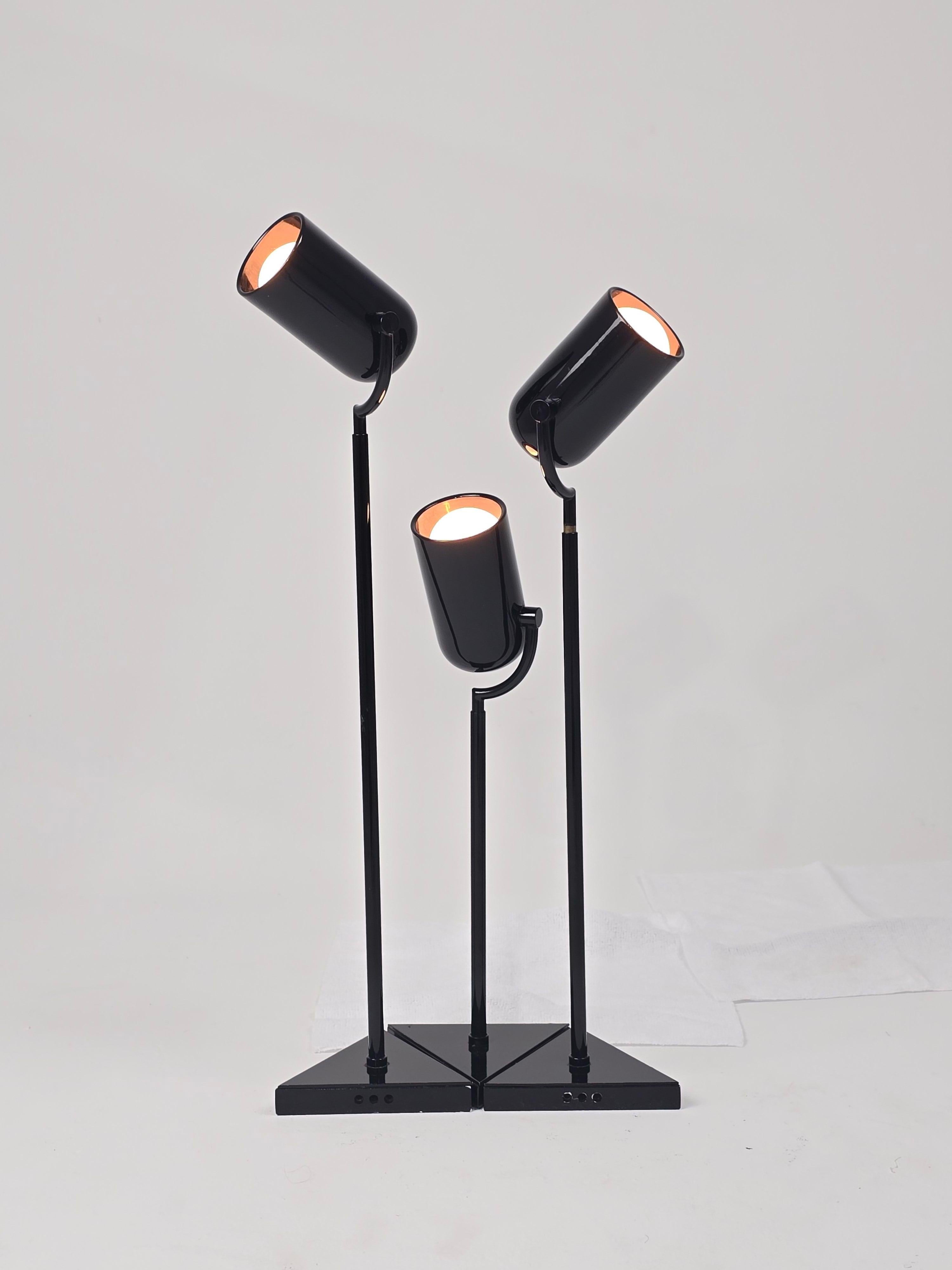 1970s Florence Casey 3 Pivotal Heads Black Table Lamp , Italy (Italienisch) im Angebot