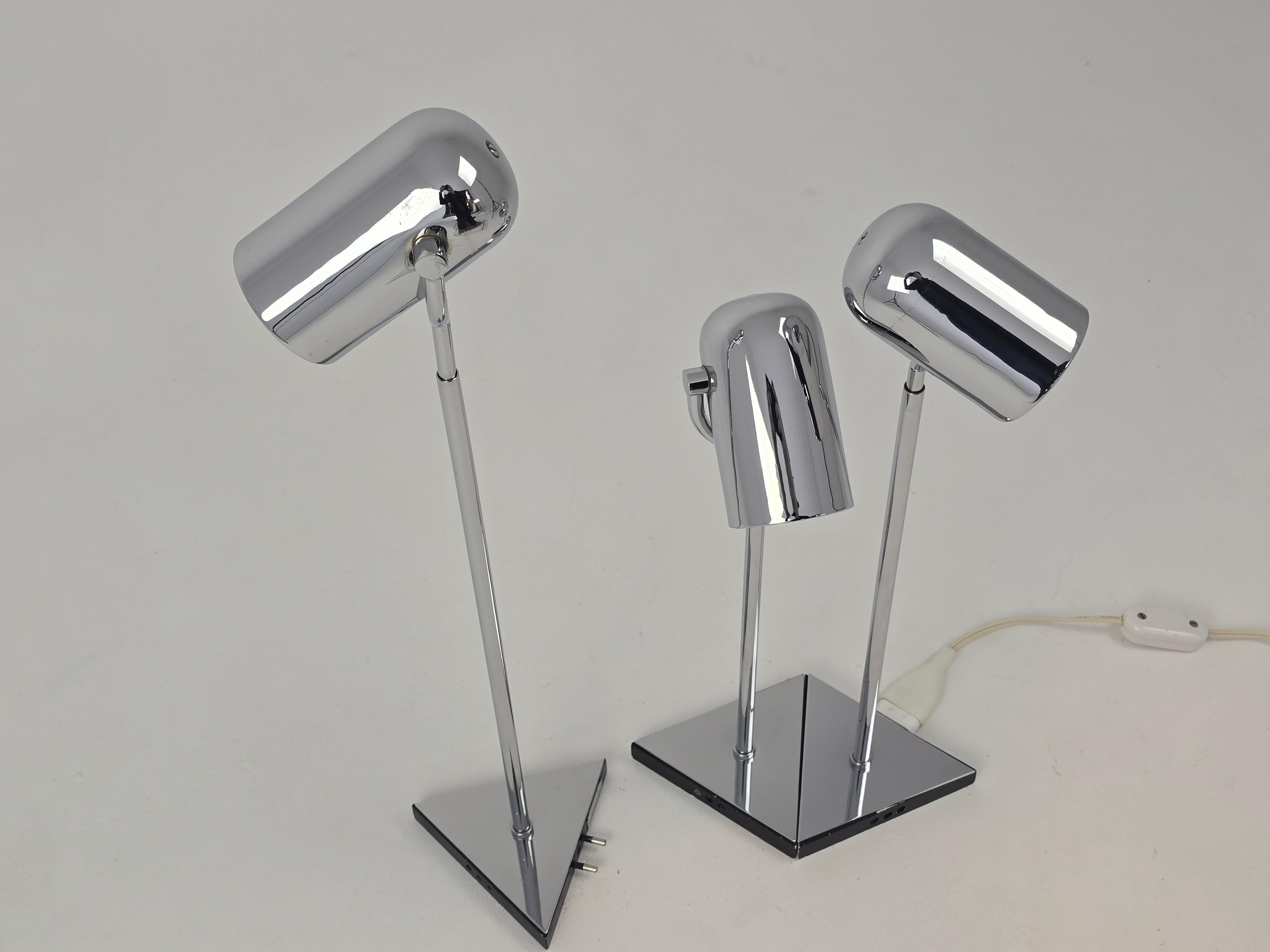 1970s Florence Casey 3 Pivotal Heads Chrome Table Lamp , Italy en vente 2