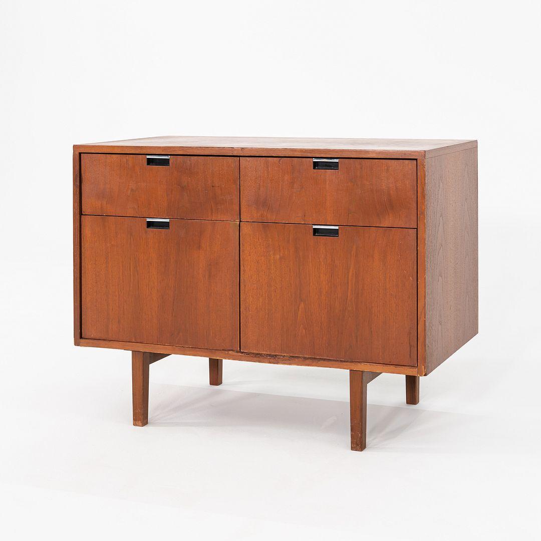 Modern 1970s Florence Knoll 2-Position Cabinet / Credenza in Walnut 36