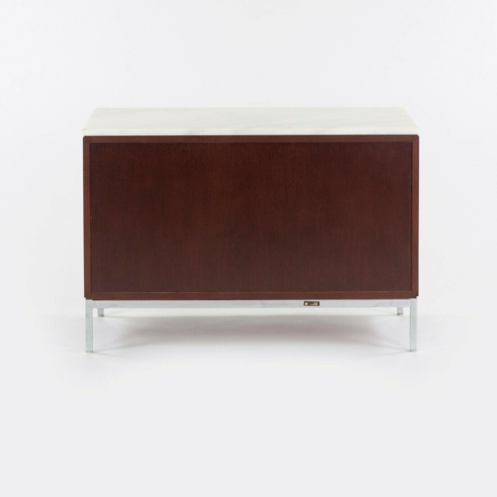 1970s Florence Knoll International 6 Drawer Credenza Dresser with Marble Top In Good Condition For Sale In Philadelphia, PA