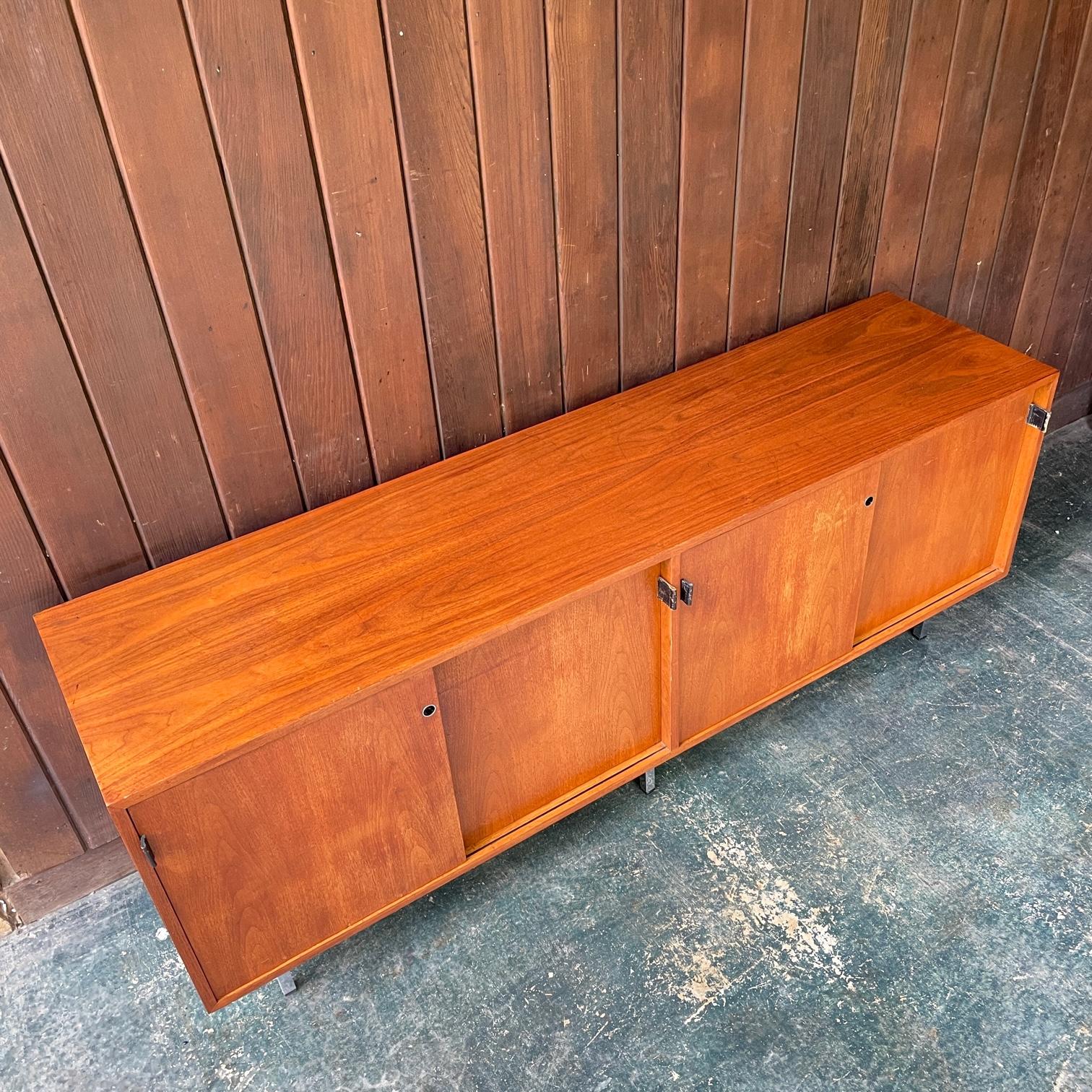 Late 20th Century 1970s Florence Knoll Walnut Credenza Cabinet Vintage American Modern