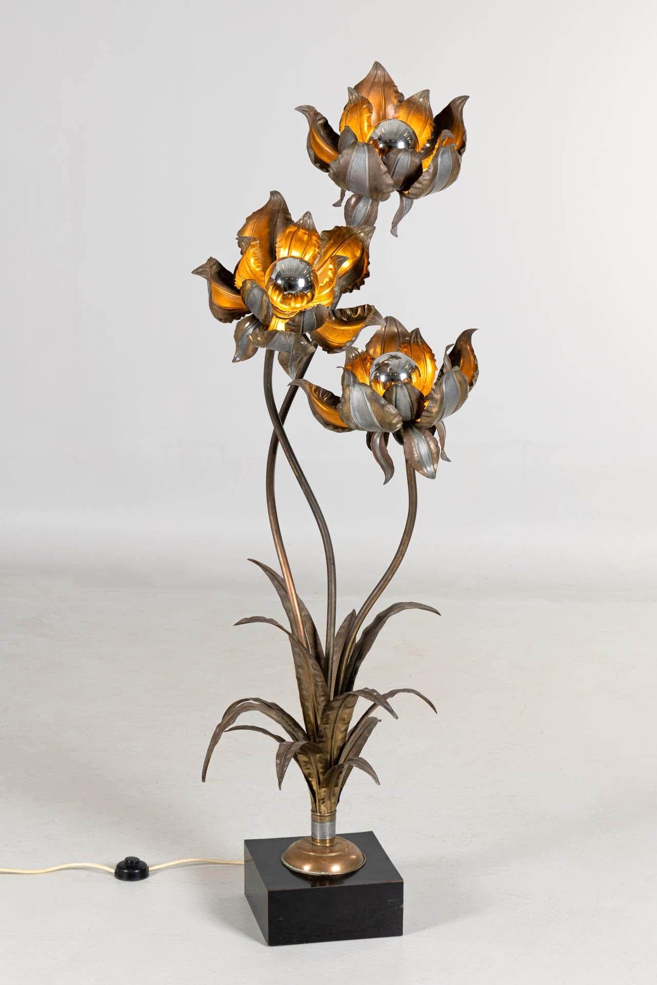 1970s Flower Floor Lamp, attributed to Henri Fernandez, France 3