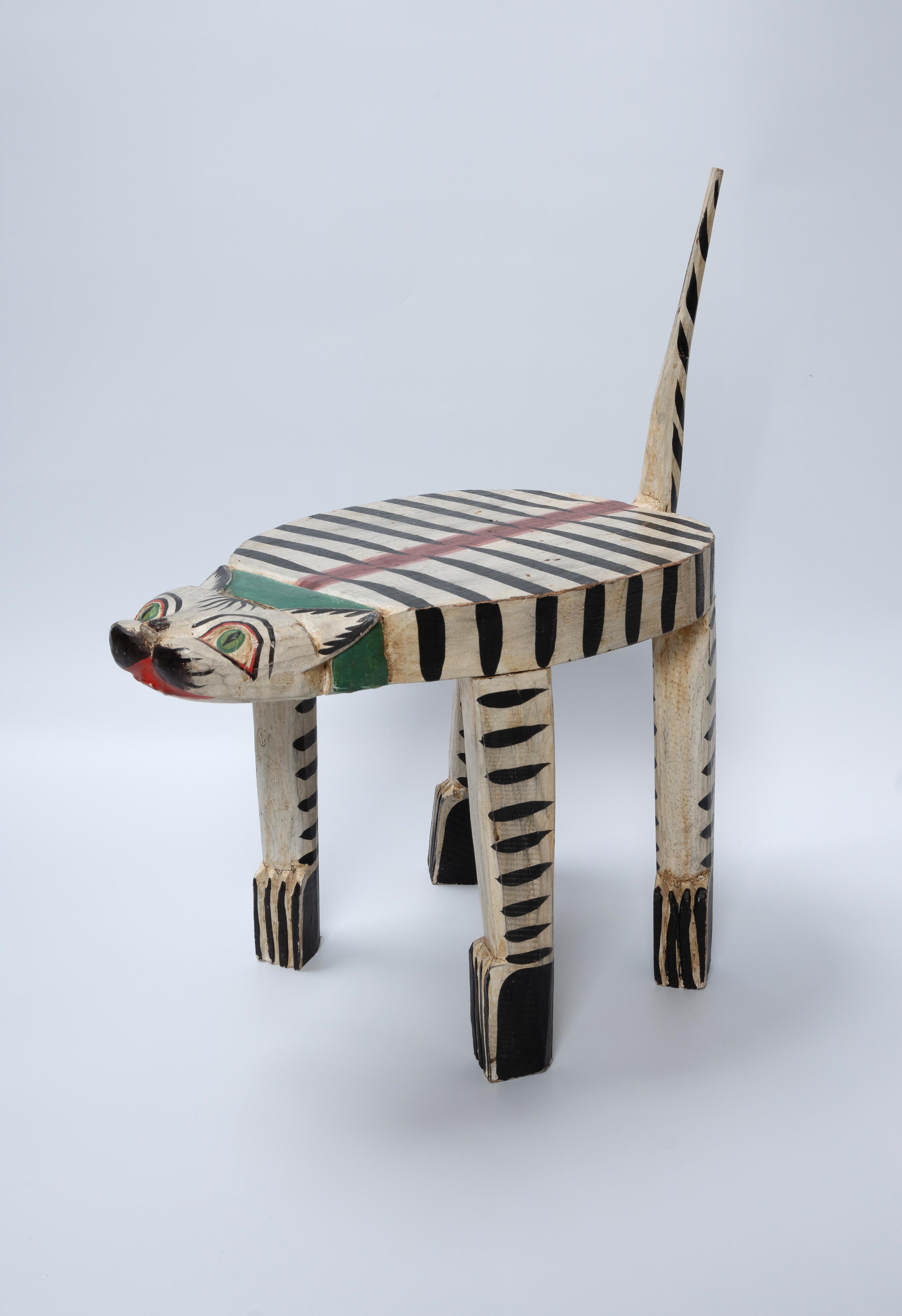 1970's Folk Art Wooden Cat Stool Side Table 2