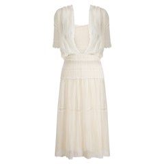 1970er Frank Usher Cremefarbenes Spitzenkleid mit Bolero