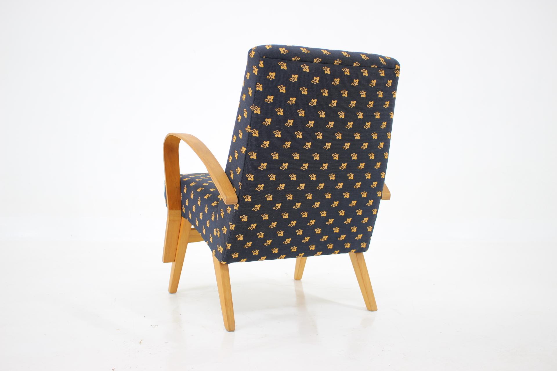 Mid-Century Modern 1970s Frantisek Jirak Armchair for Tatra Pravenec, Czechoslovakia For Sale