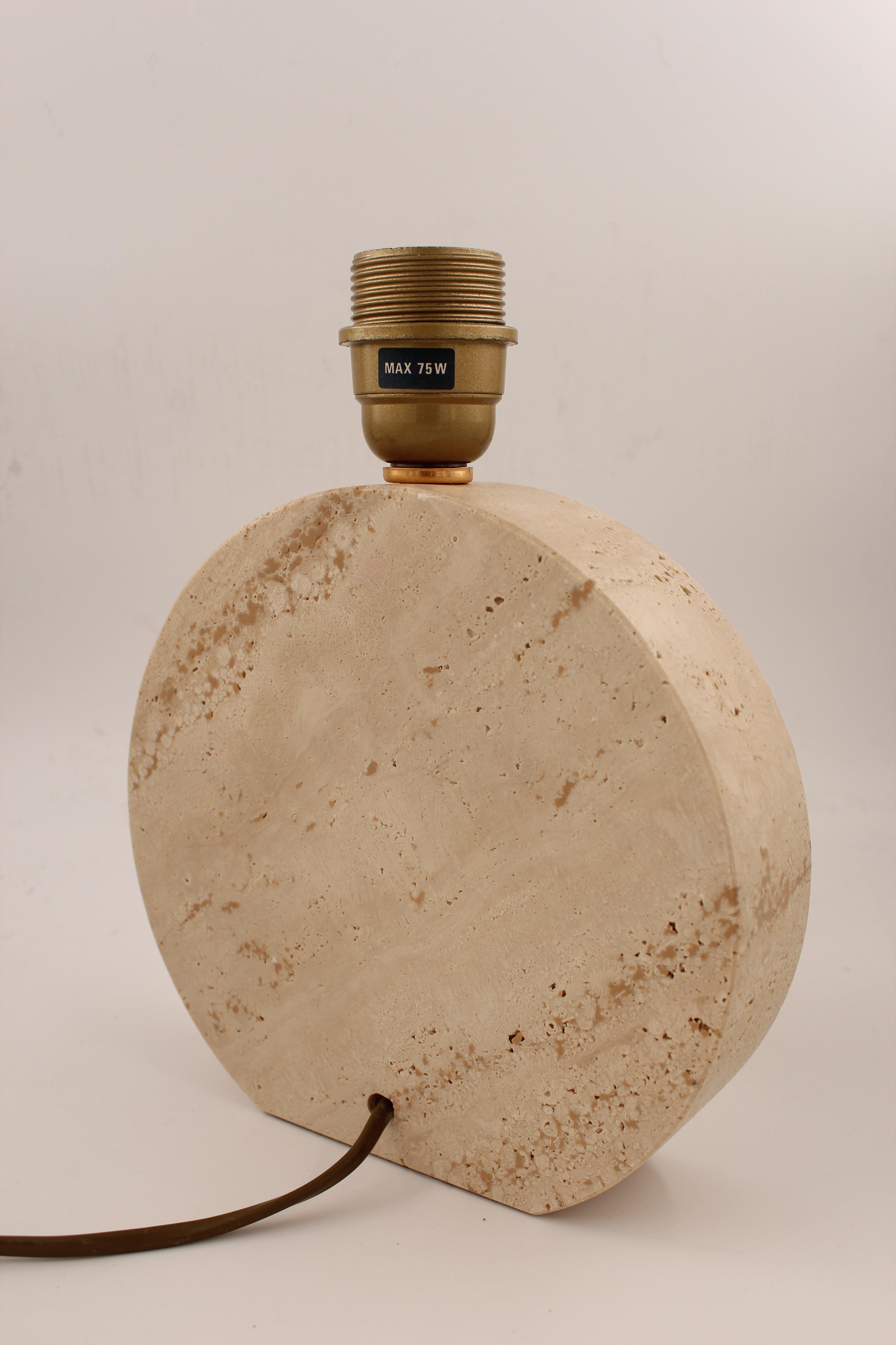 Italian 1970s Fratelli Manelli Travertine Table Lamp, Italy, 1970