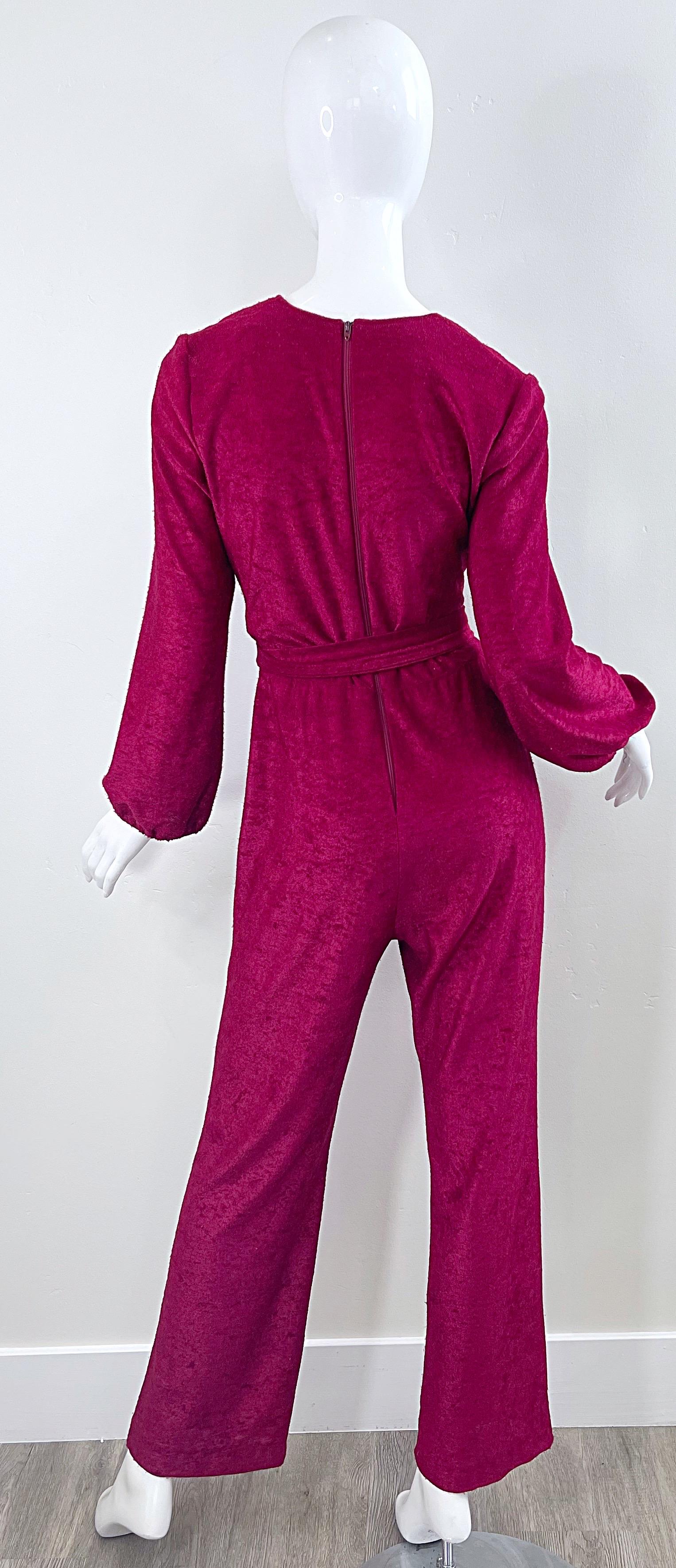 1970s Fredericks of Hollywood Burgundy Terrycloth Velour Vintage 60s Jumpsuit For Sale 8