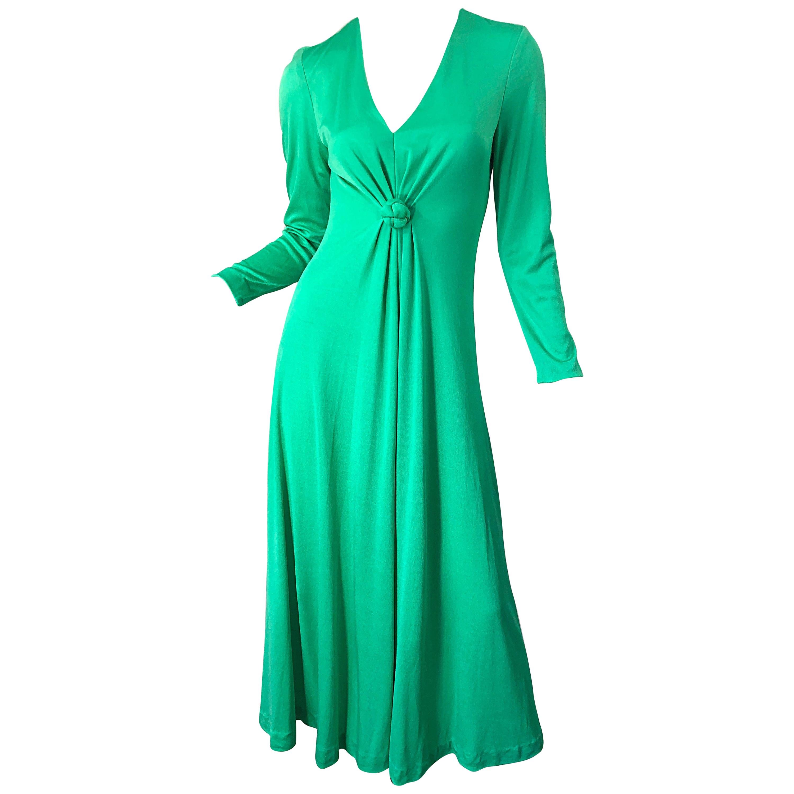 1970s Fredericks of Hollywood Kelly Green Vintage Jersey 70s Maxi Dress For Sale