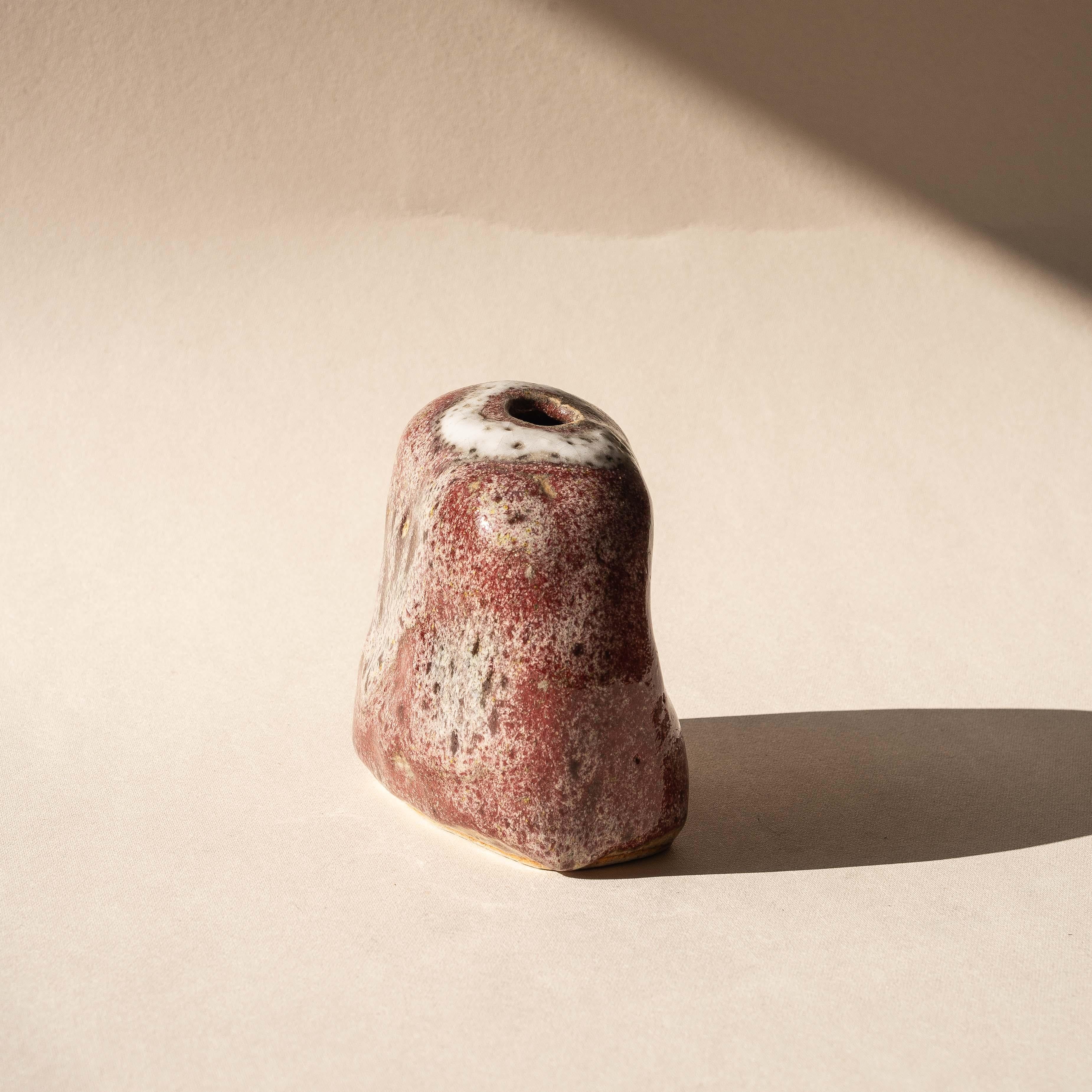 1970er Jahre Freiform-Keramik Soliflore Vase - Rosa und Beige Glasur, Mid-Century Modern (Moderne der Mitte des Jahrhunderts) im Angebot