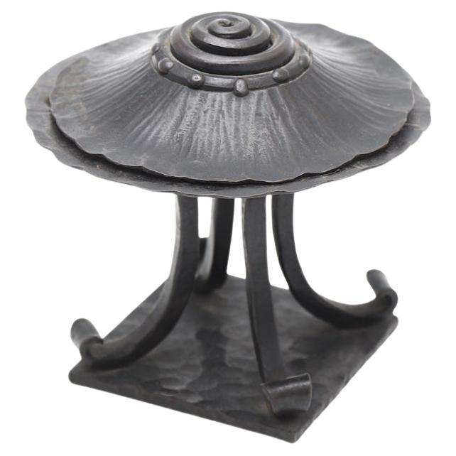 Brûleur d'encens Art déco français en fer et bronze des années 1970