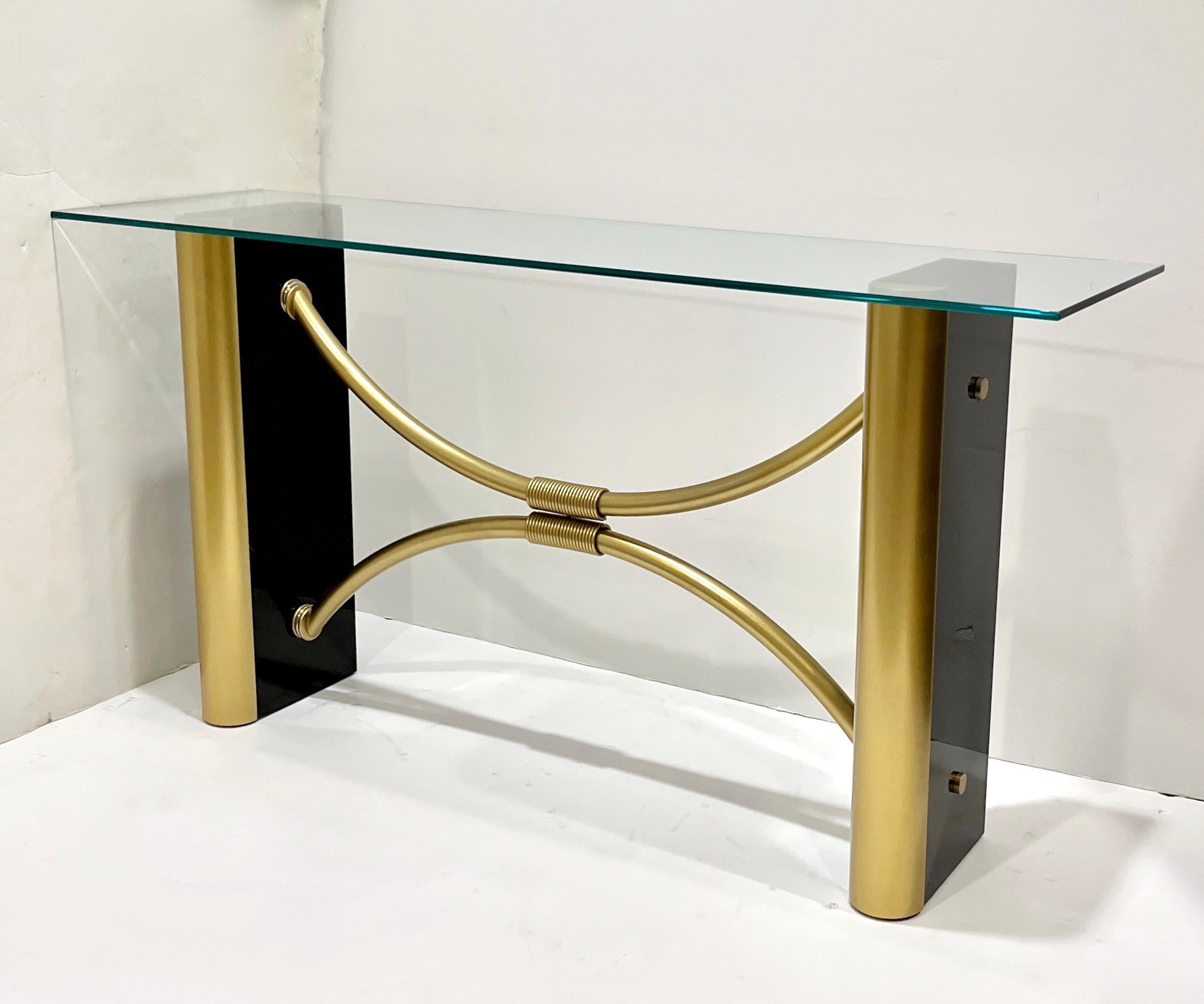 1970er Jahre Französisch Art Deco-Stil Schwarz-Gold Konsolentisch zugeschrieben Pierre Cardin im Angebot 5