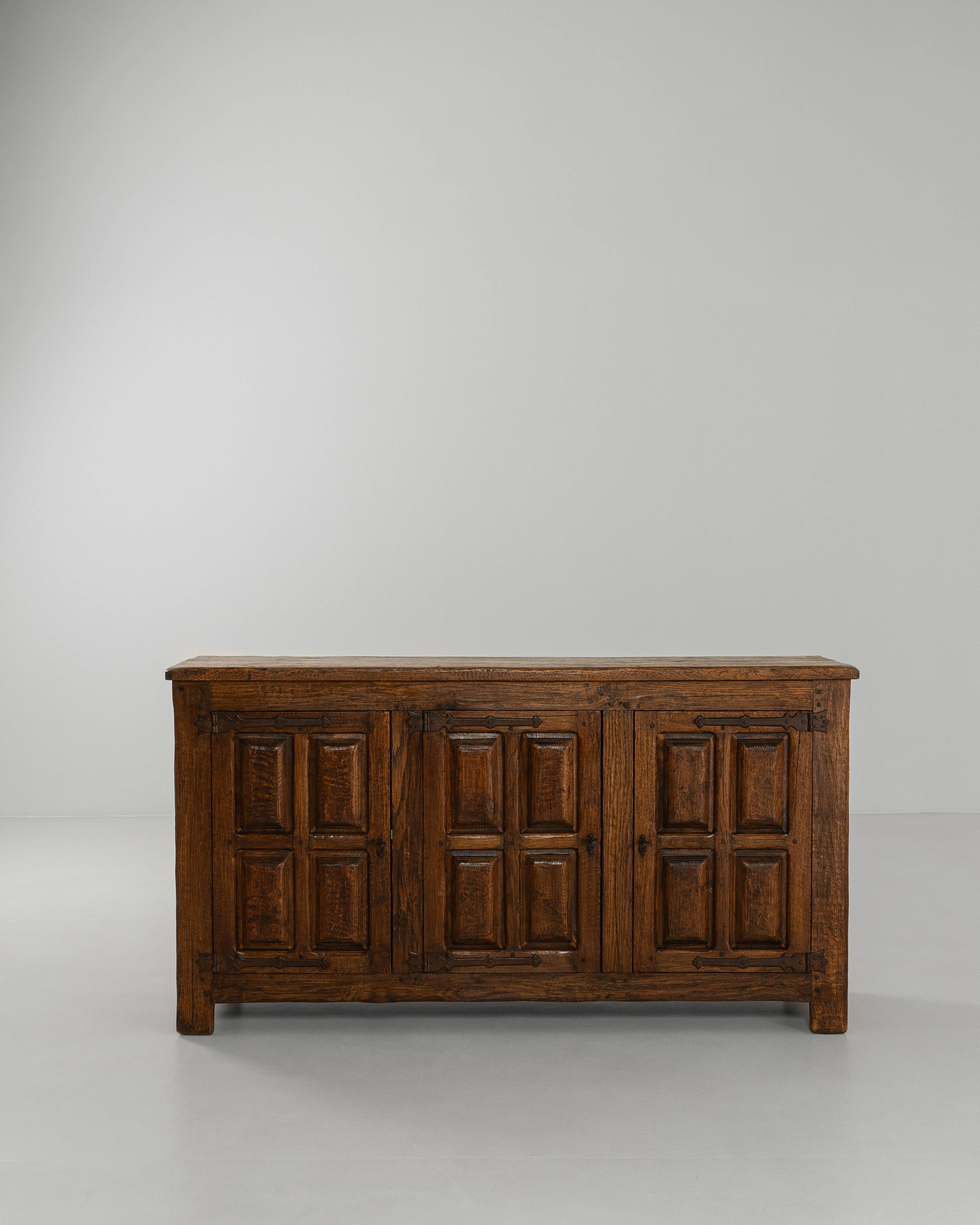 20th Century 1970s French Baroque Oak Buffet With Iron Hardware For Sale