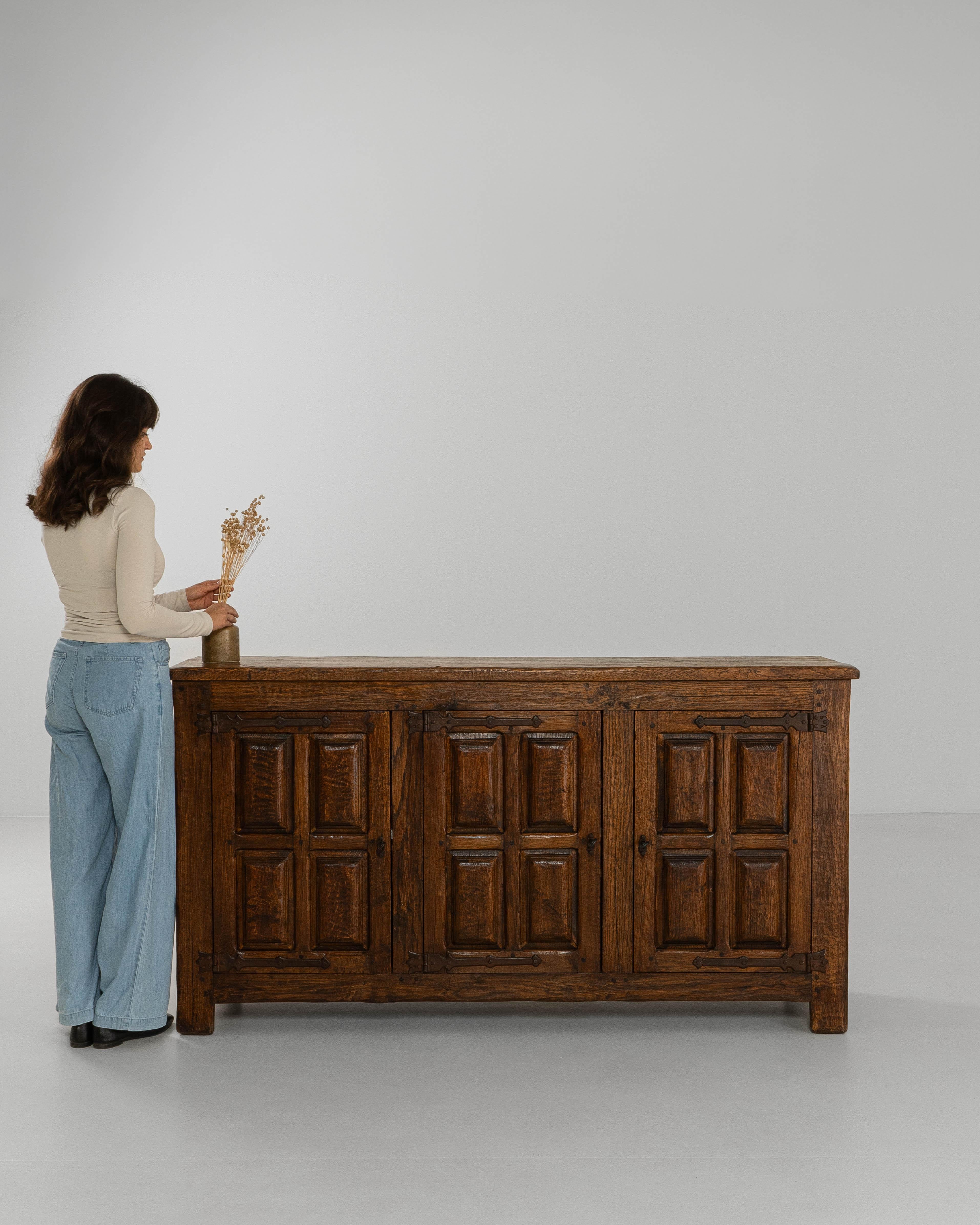 1970s French Baroque Oak Buffet With Iron Hardware For Sale 1