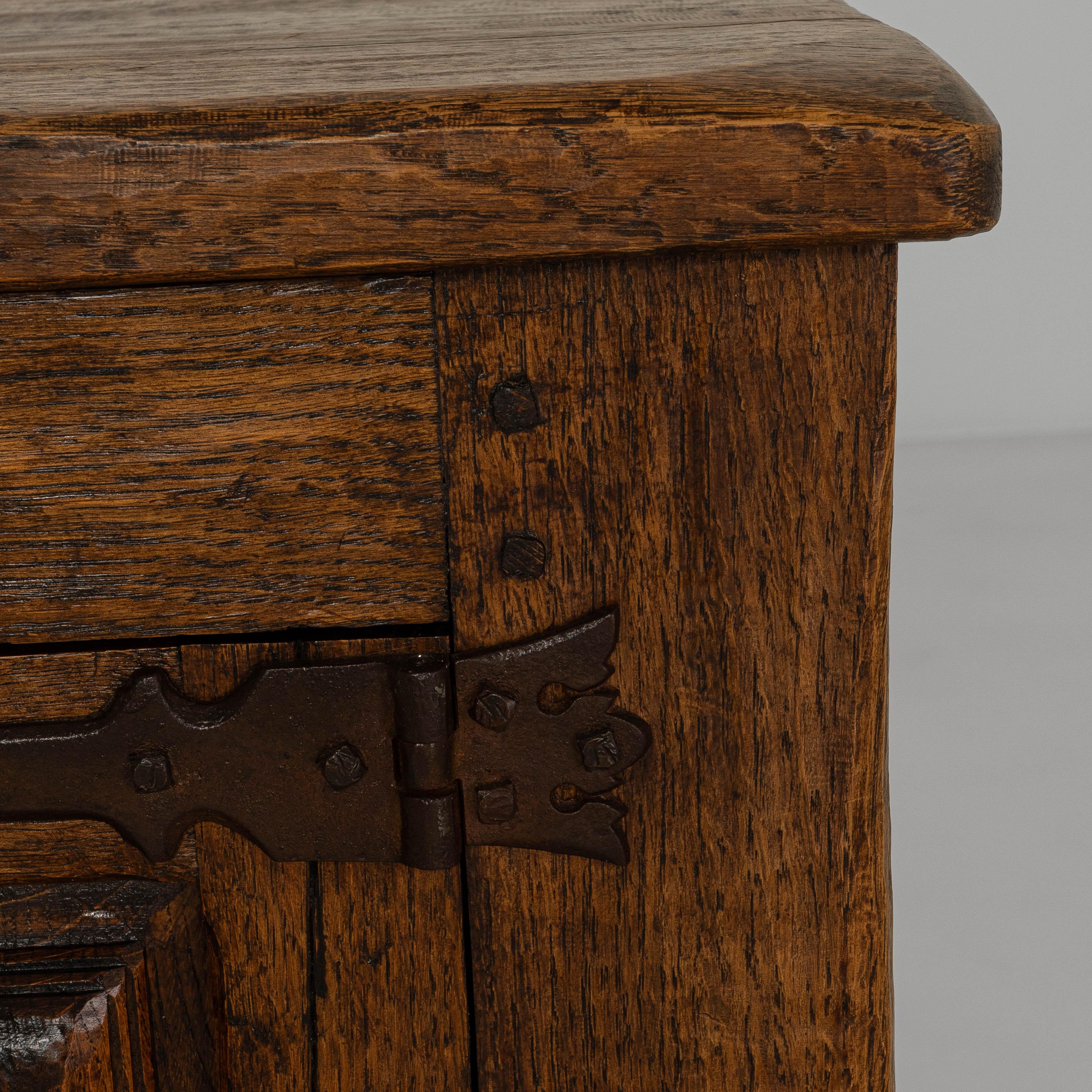 1970s French Baroque Oak Buffet With Iron Hardware For Sale 4